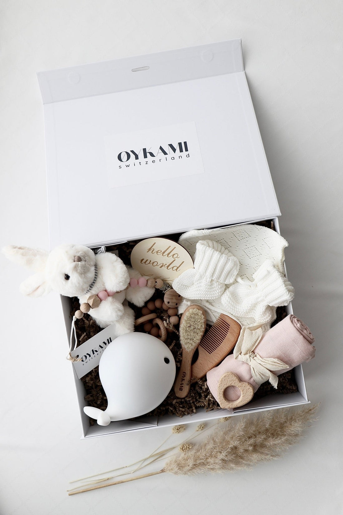 Baby Geschenkbox Rosa "Paris" Hase Weiss - OYKAMI in a box