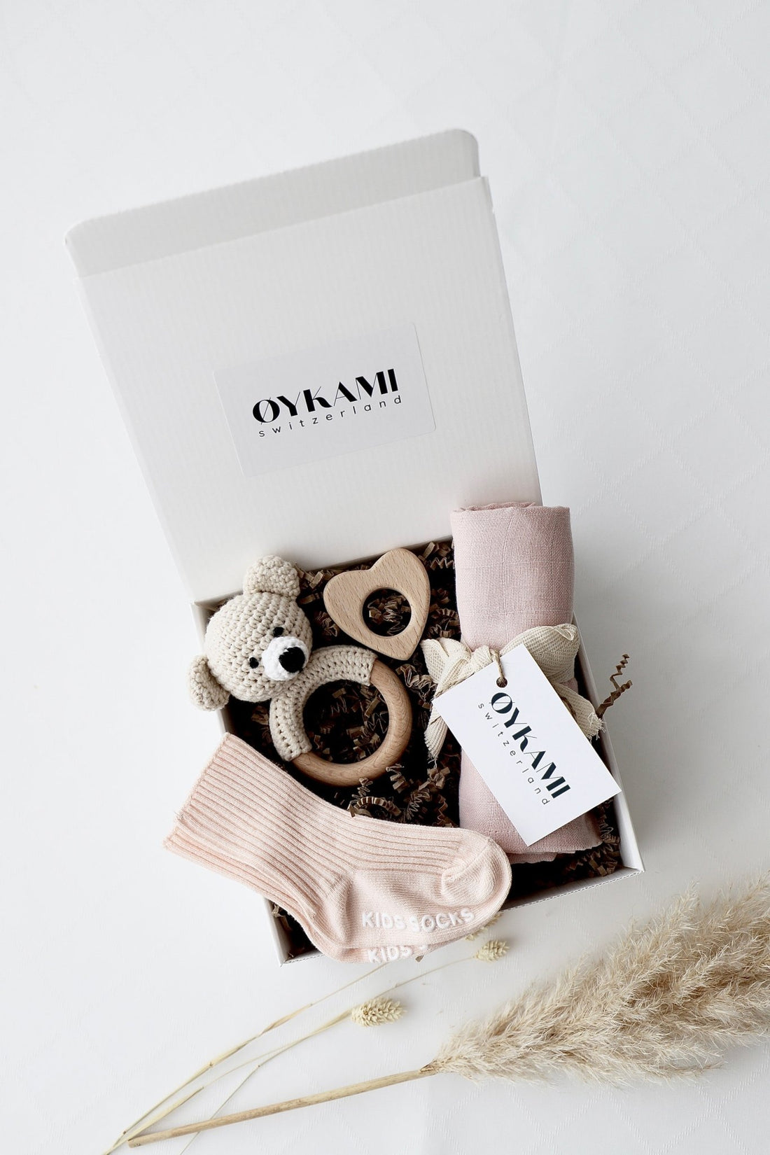 Baby Geschenkbox Rosa "Sizilien" heller Bär - OYKAMI in a box