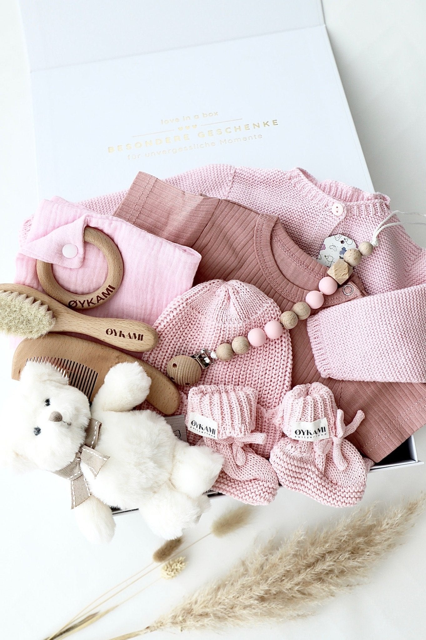 Baby Geschenkbox Rosa "Verona" Bär Weiss - OYKAMI in a box