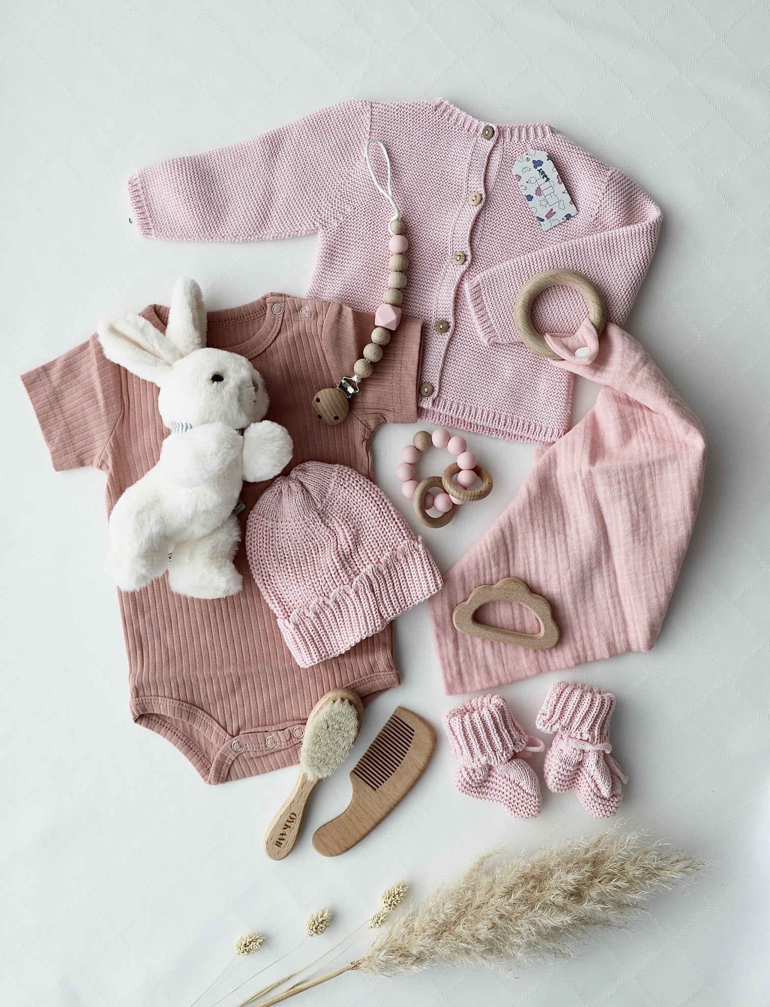 Baby Geschenkbox Rosa "Verona" Hase Weiss - OYKAMI in a box