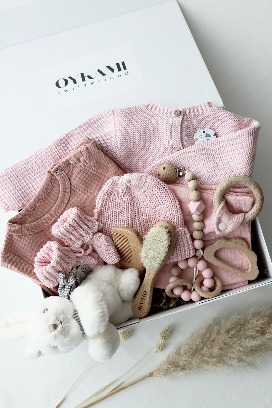 Baby Geschenkbox Rosa "Verona" Hase Weiss - OYKAMI in a box