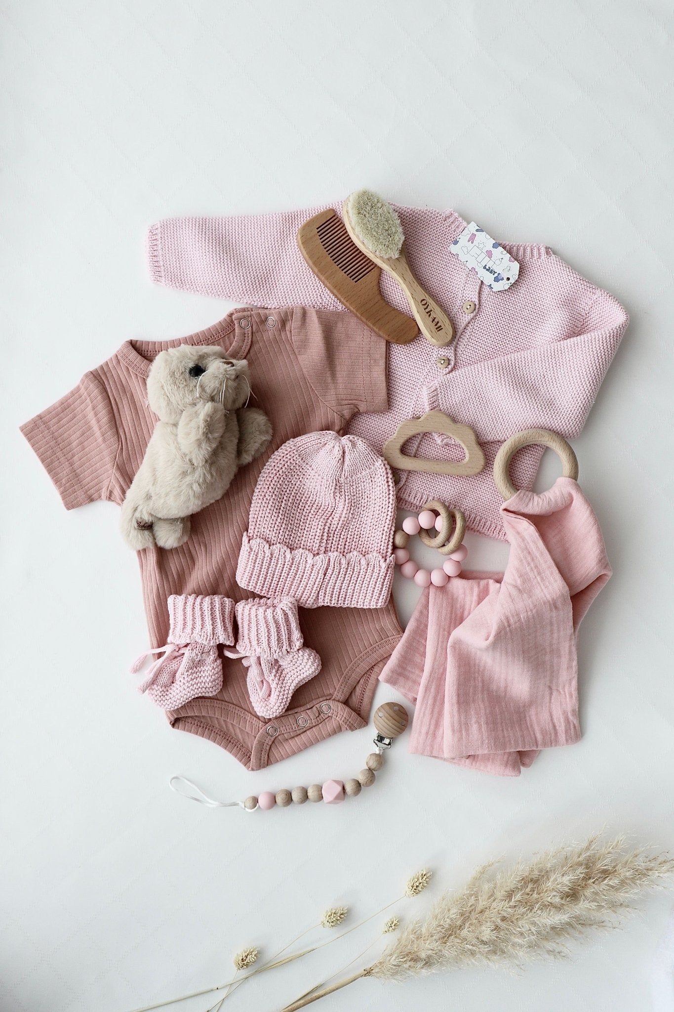 Baby Geschenkbox Rosa "Verona" Robbe Braun - OYKAMI in a box