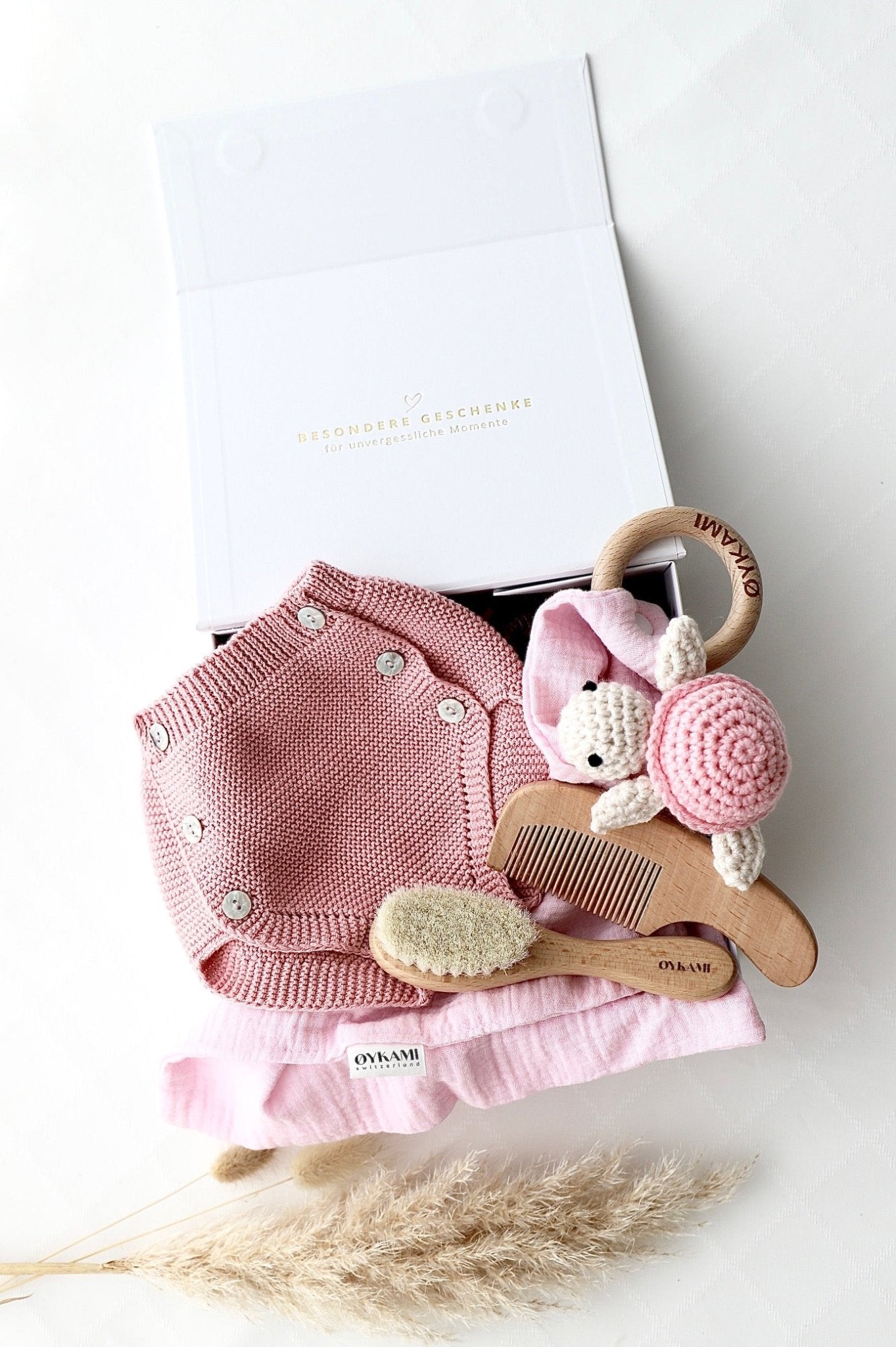 Baby Geschenkbox „Soft Beginnings“ Rosa - OYKAMI in a box