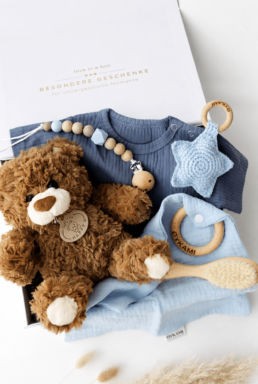 Baby Geschenkbox Teddy Lou – Little Star Blau - OYKAMI in a box