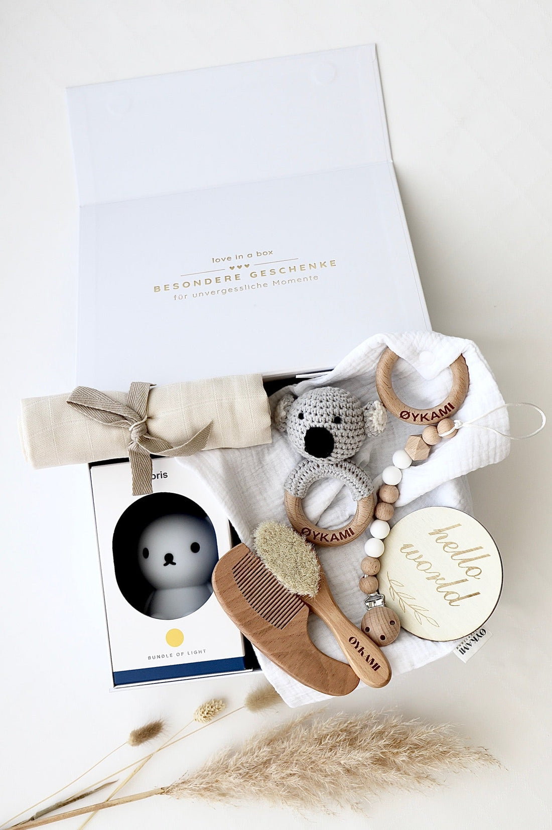 Baby Geschenkbox Weiss "Casablanca" mit Koala - OYKAMI in a box