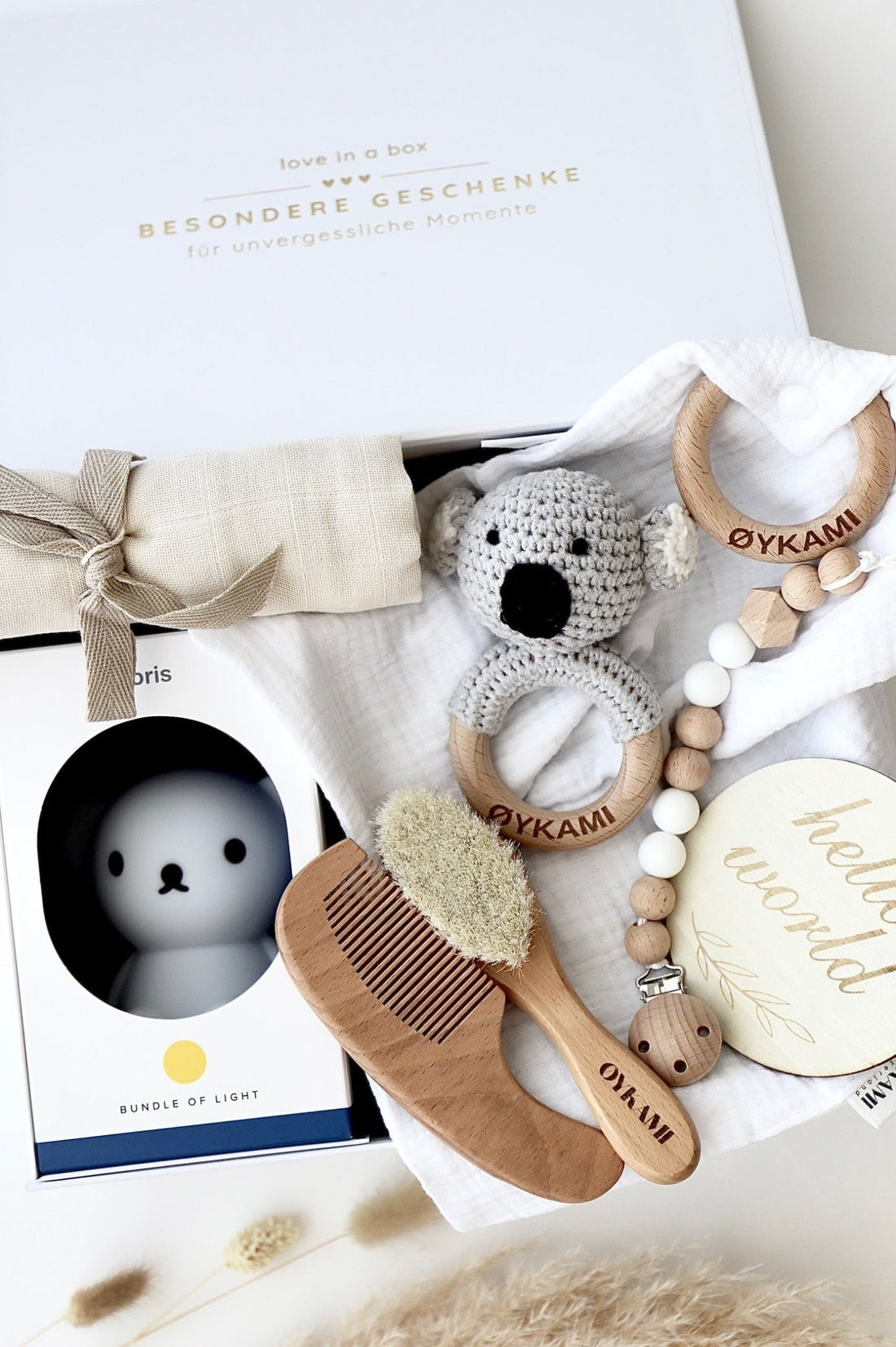 Baby Geschenkbox Weiss "Casablanca" mit Koala - OYKAMI in a box