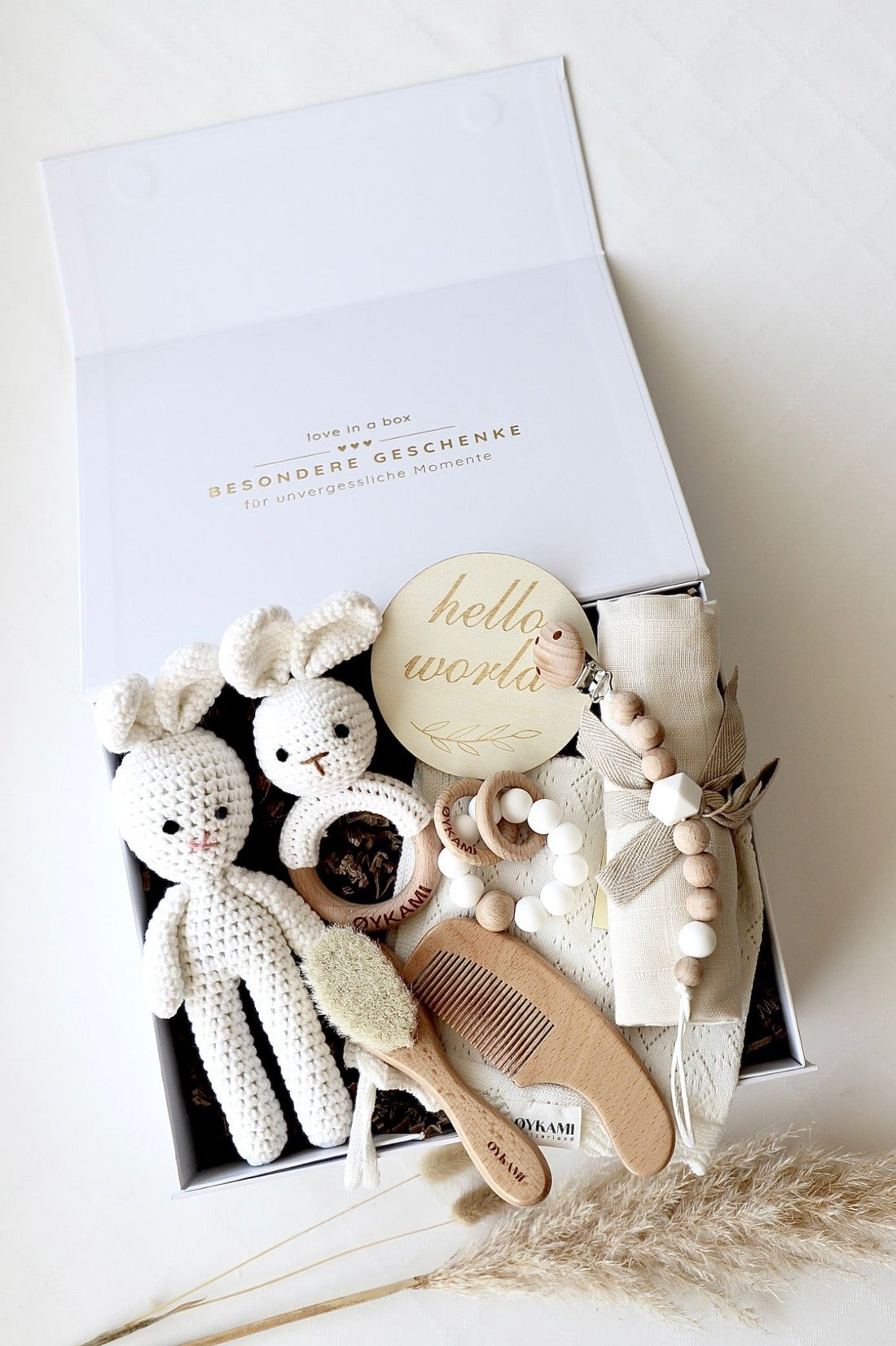 Baby Geschenkbox Weiss "Florence" Miffy - OYKAMI in a box
