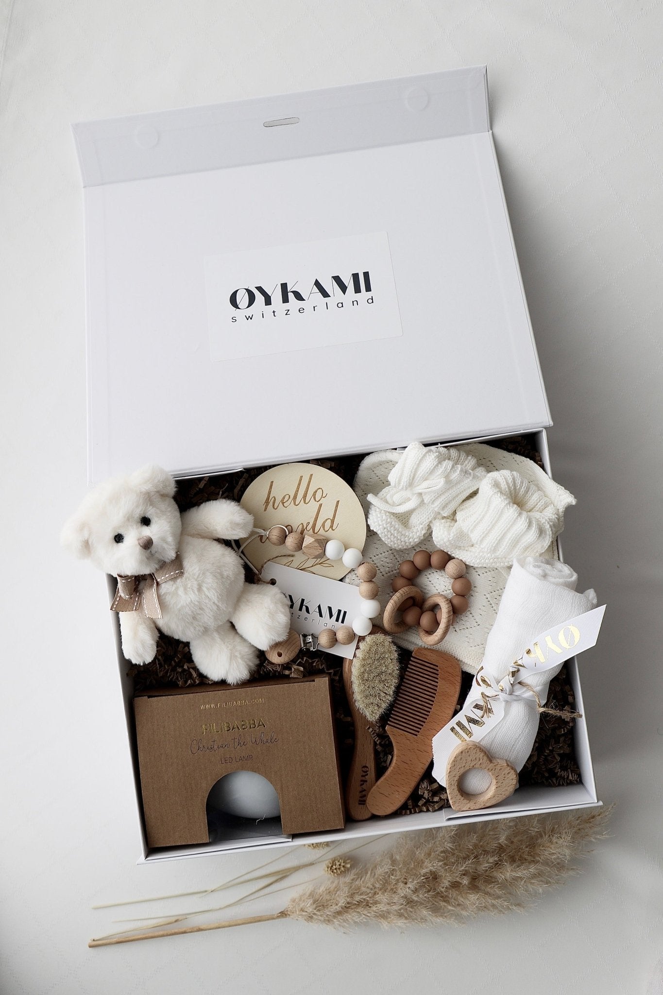 Baby Geschenkbox Weiss "Paris" Bär Weiss - OYKAMI in a box