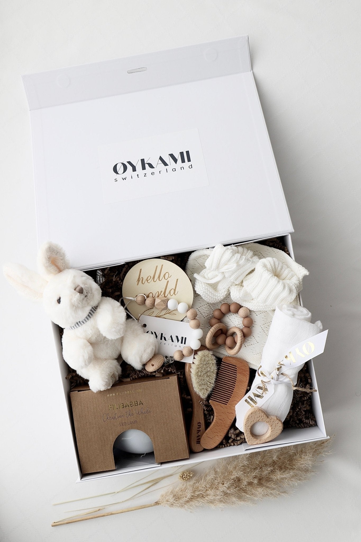 Baby Geschenkbox Weiss "Paris" Hase Weiss - OYKAMI in a box