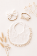 Baby Lätzchen Set mit Haarbändern – Natur - OYKAMI in a box