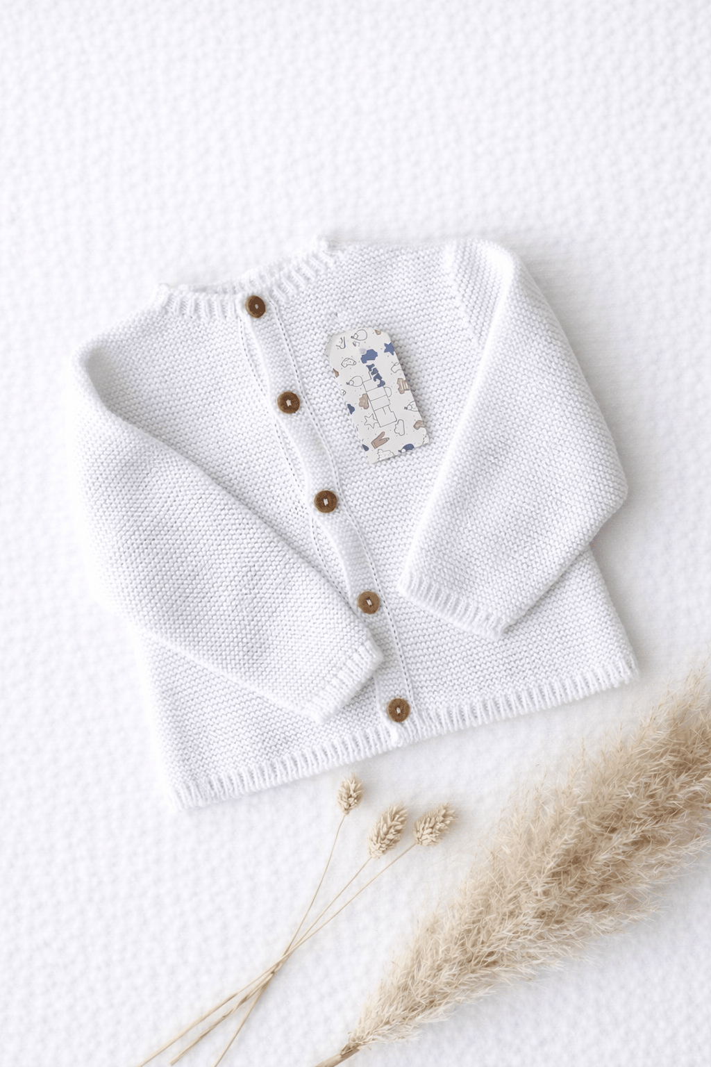 Baby - Strickjacke Weiss - OYKAMI in a box