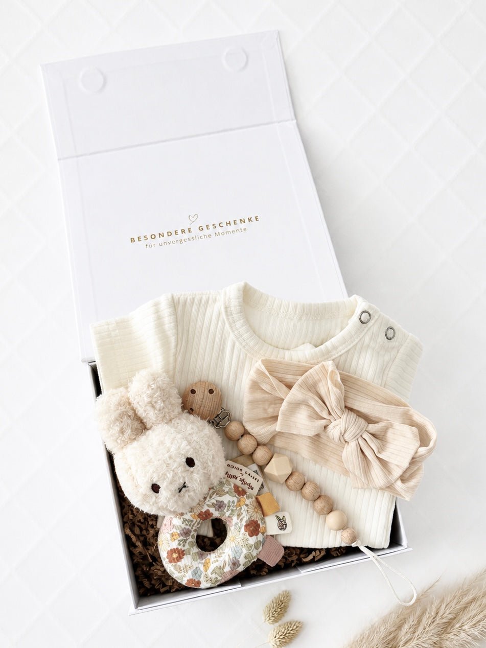 Babybox „Copenhagen“ Beige - OYKAMI in a box