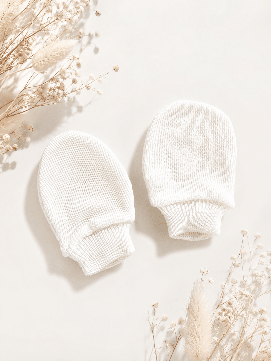 Babyhandschuhe für Neugeborene Weiss - OYKAMI in a box