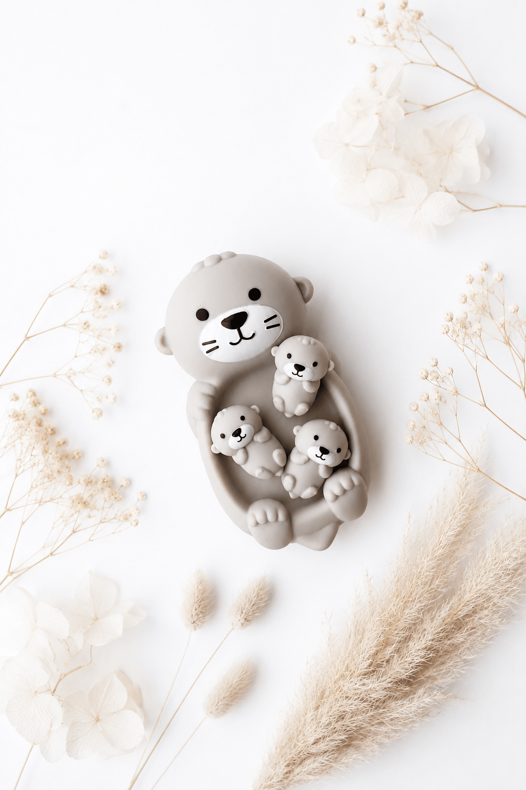 Badespielzeug Otter mit Babys - OYKAMI in a box
