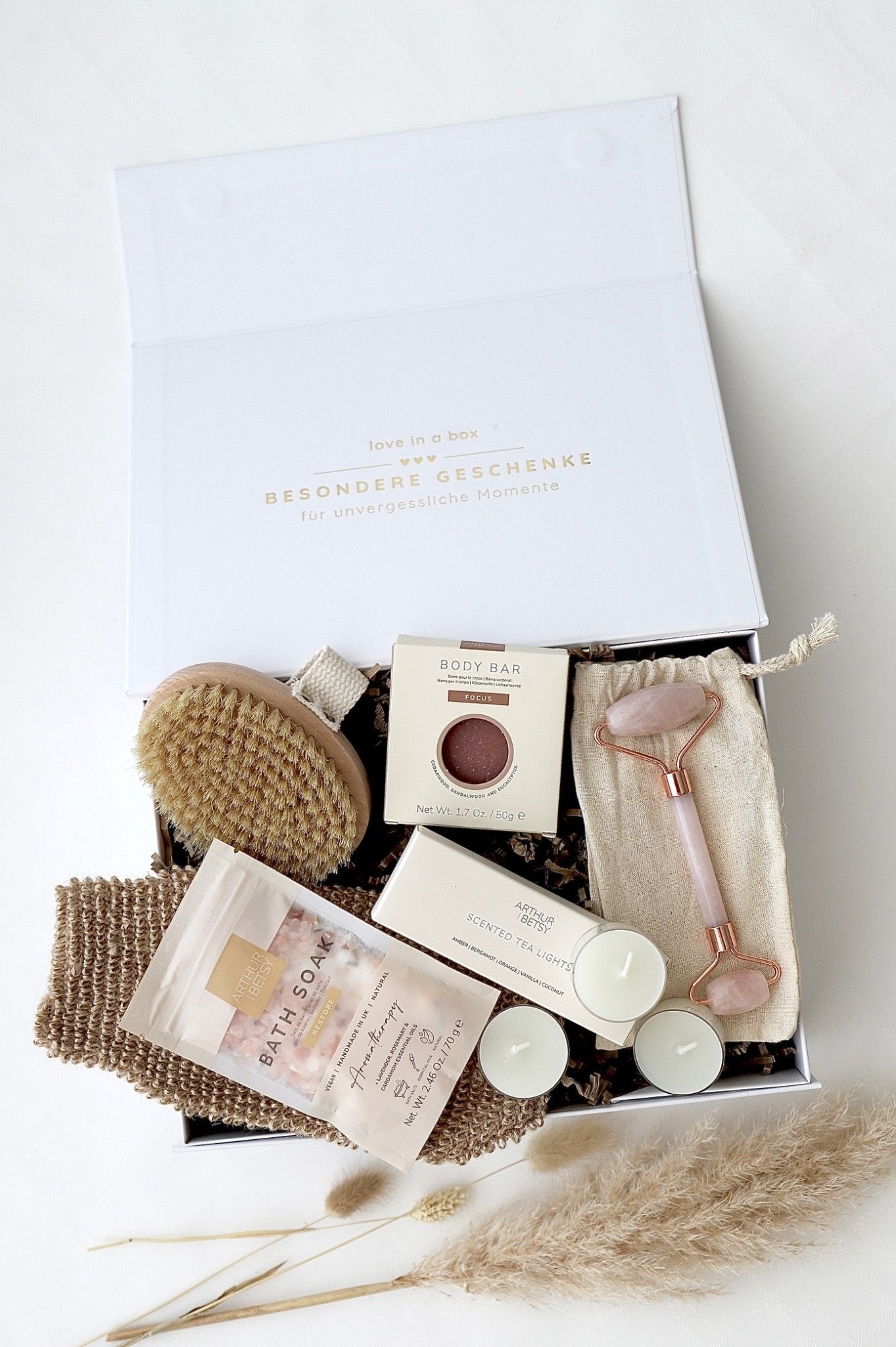 Beauty Geschenkbox "Tokyo" Rosenquarz - OYKAMI in a box