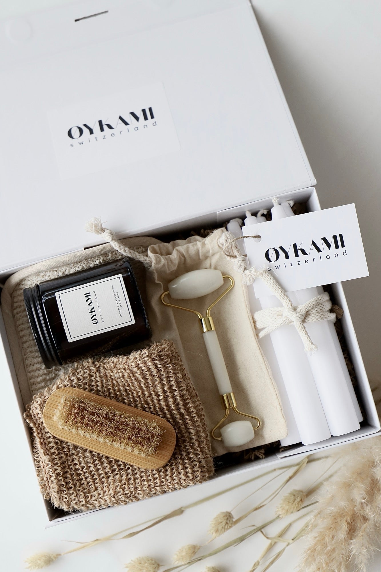 Beauty Geschenkbox "Tokyo" weisser Jadestein - OYKAMI in a box