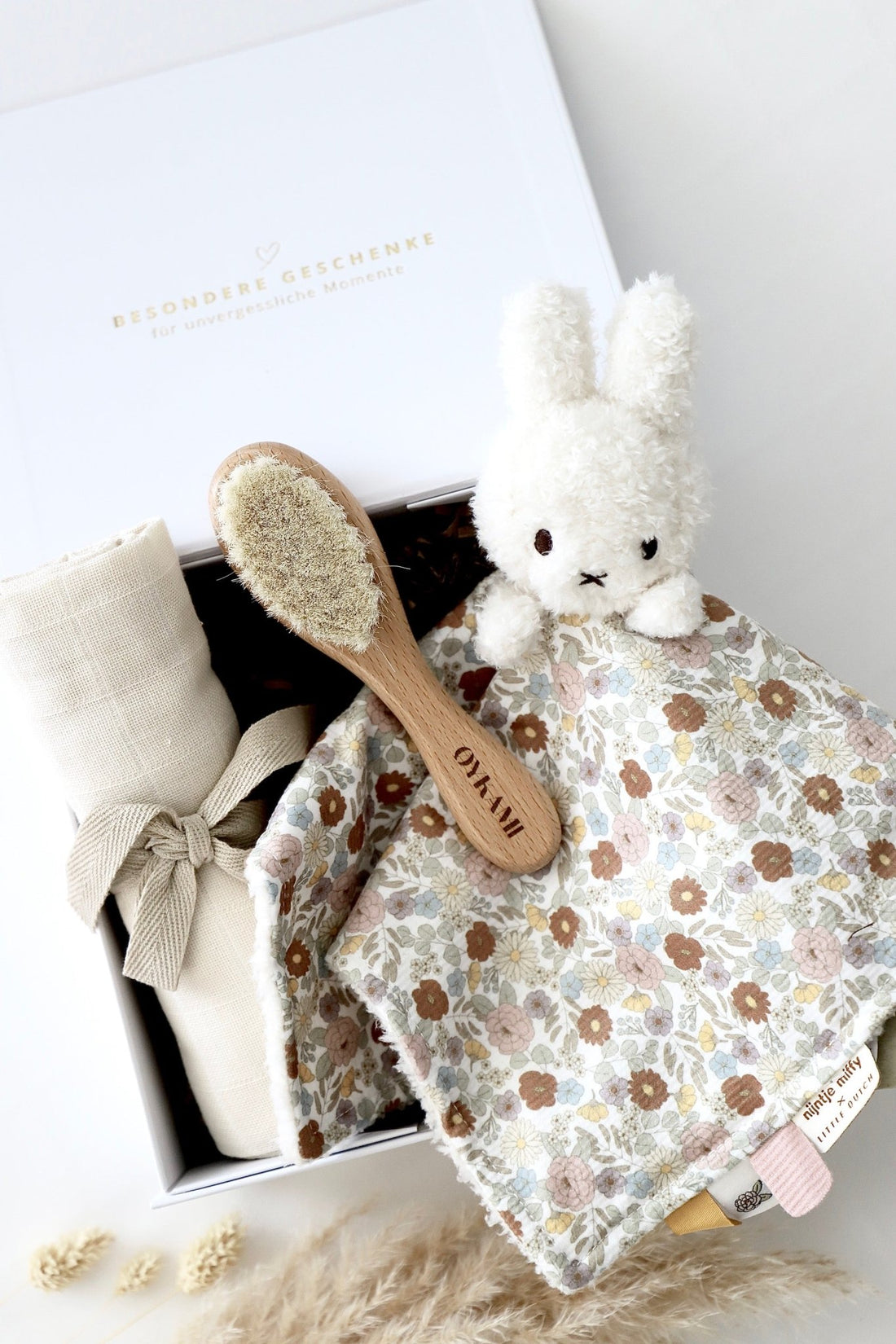 Box Miffy Vintage Blumen Beige - OYKAMI in a box