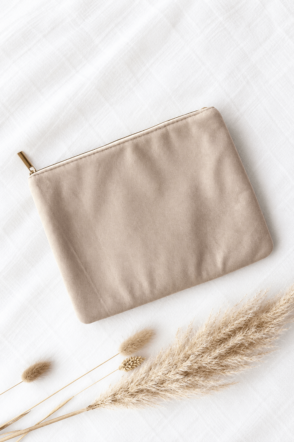 Cord-Necessaire Samt Beige - OYKAMI in a box