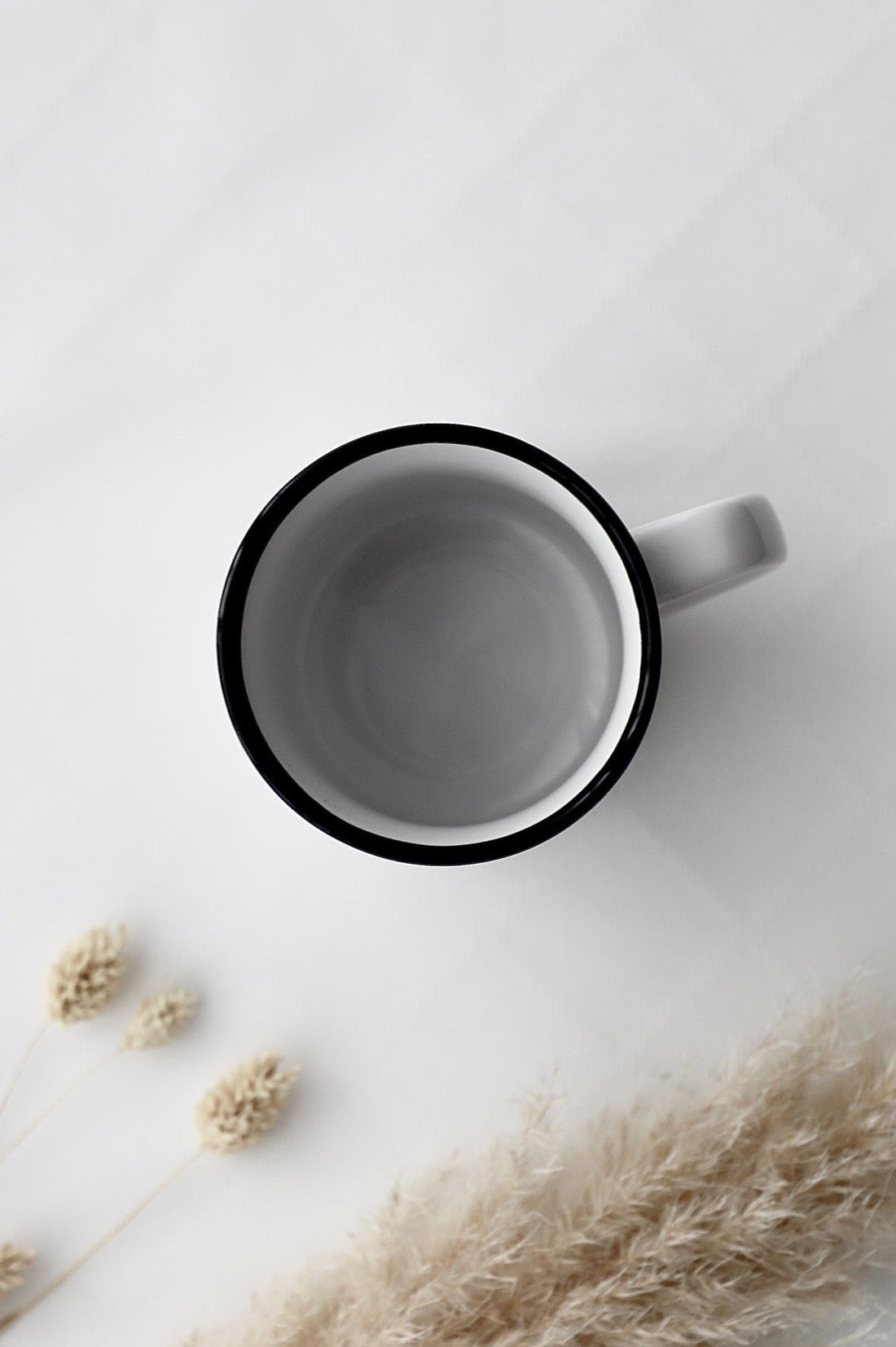 Emaille Tasse mit Herz – OYKAMI LOVE Collection - OYKAMI in a box