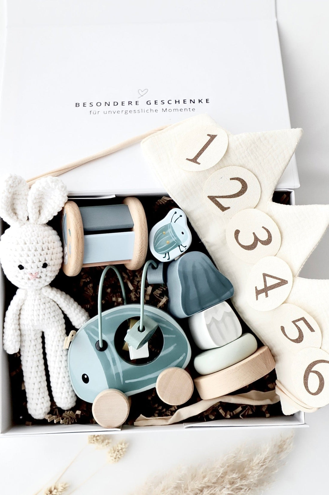 Geburtstagsbox „Savona“ beige - OYKAMI in a box