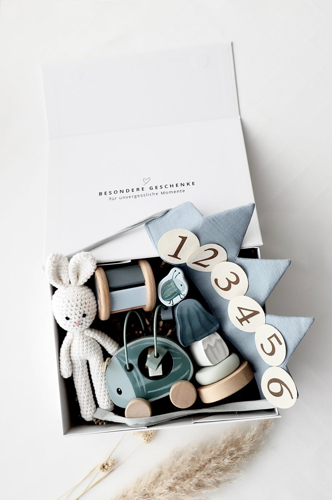 Geburtstagsbox „Savona“ blau - OYKAMI in a box