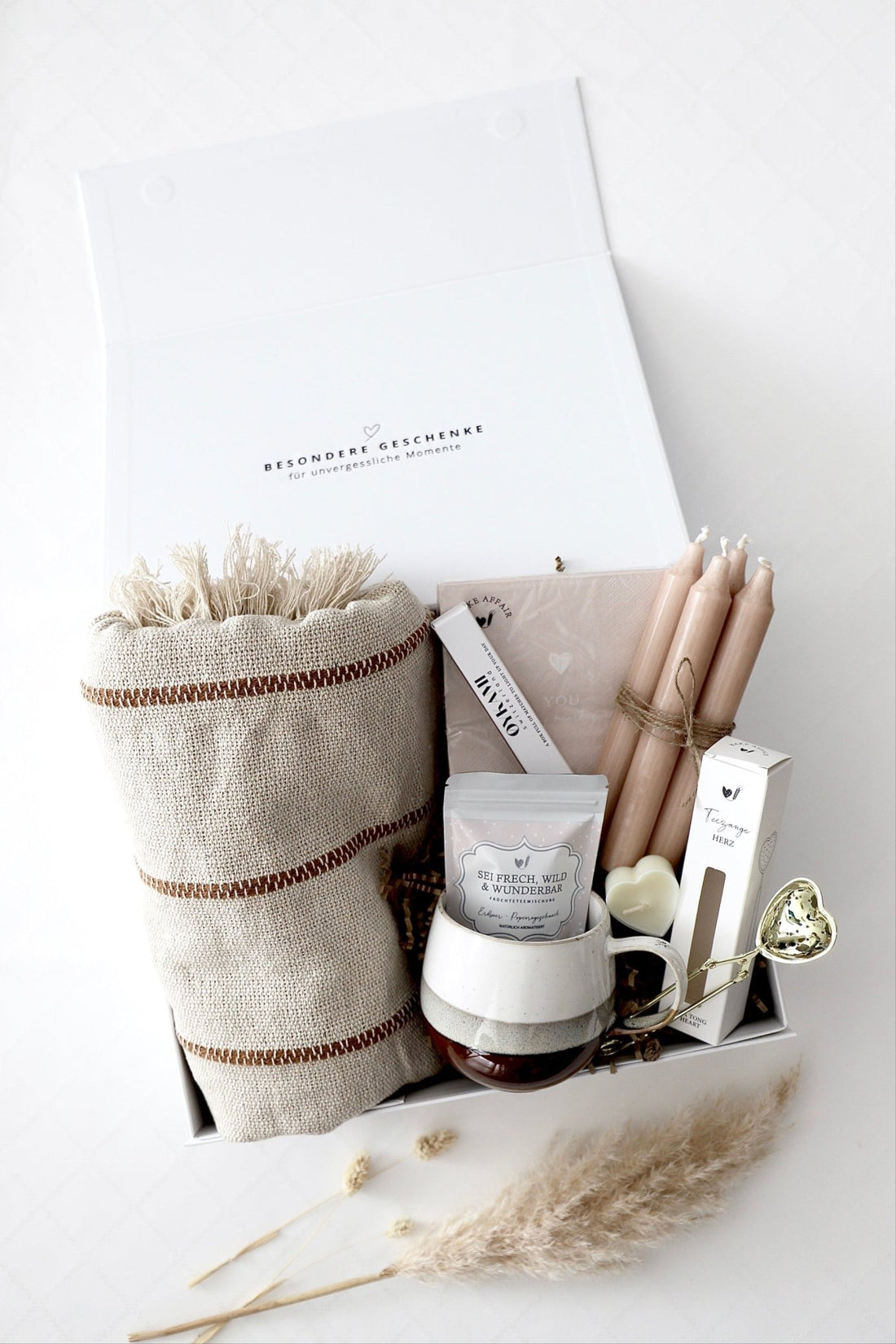 Geschenkbox „Hygge Zuhause“ - OYKAMI in a box
