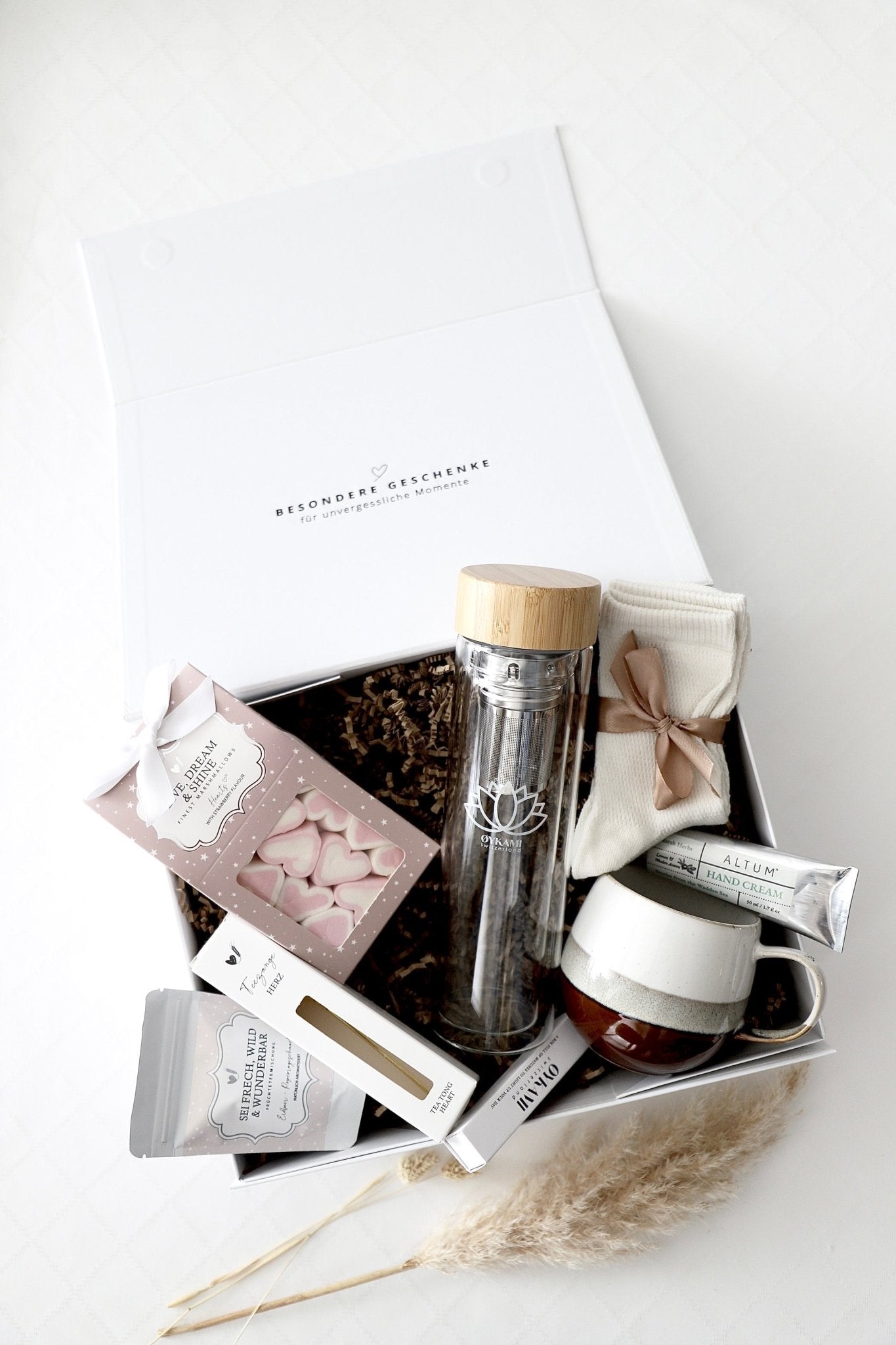 Geschenkbox „Lotus Balance“ - OYKAMI in a box