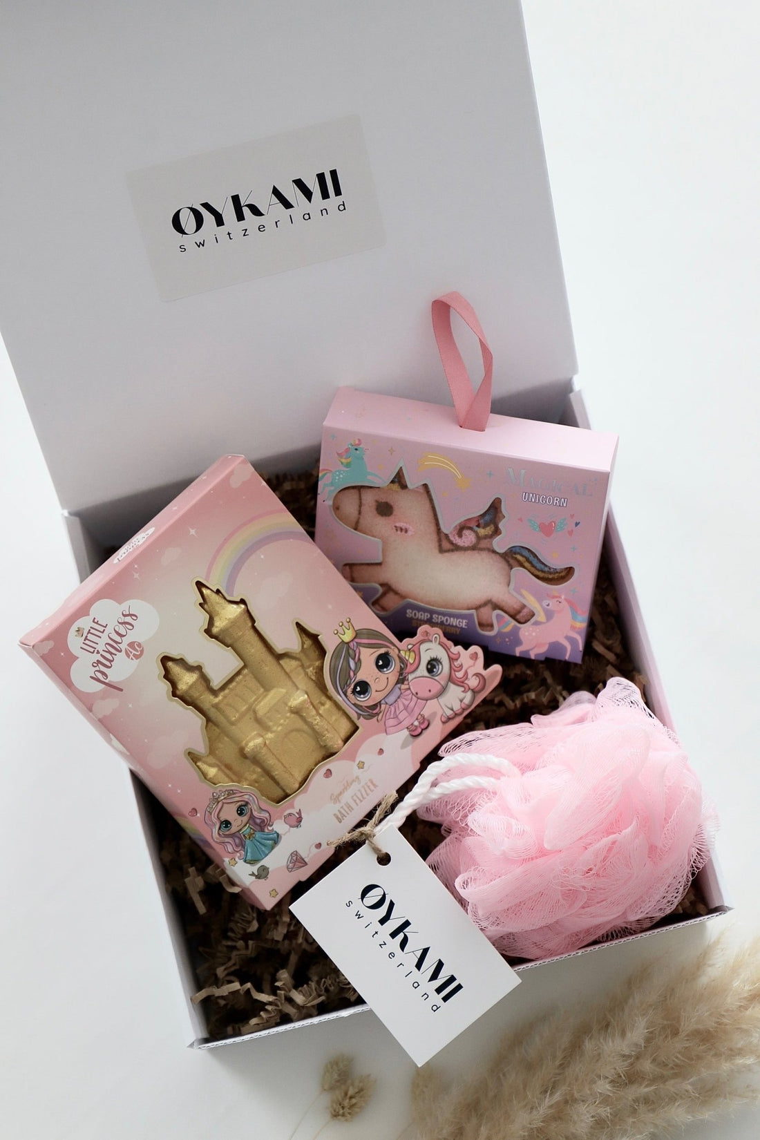 Geschenkbox Mädchen "Schloss und Einhorn" - OYKAMI in a box