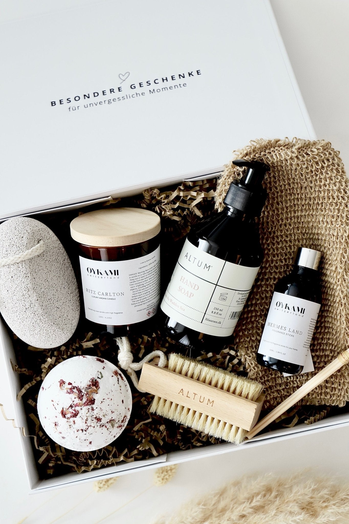 Geschenkbox „Pure Spa“ – Luxus & Entspannung in einer Box - OYKAMI in a box