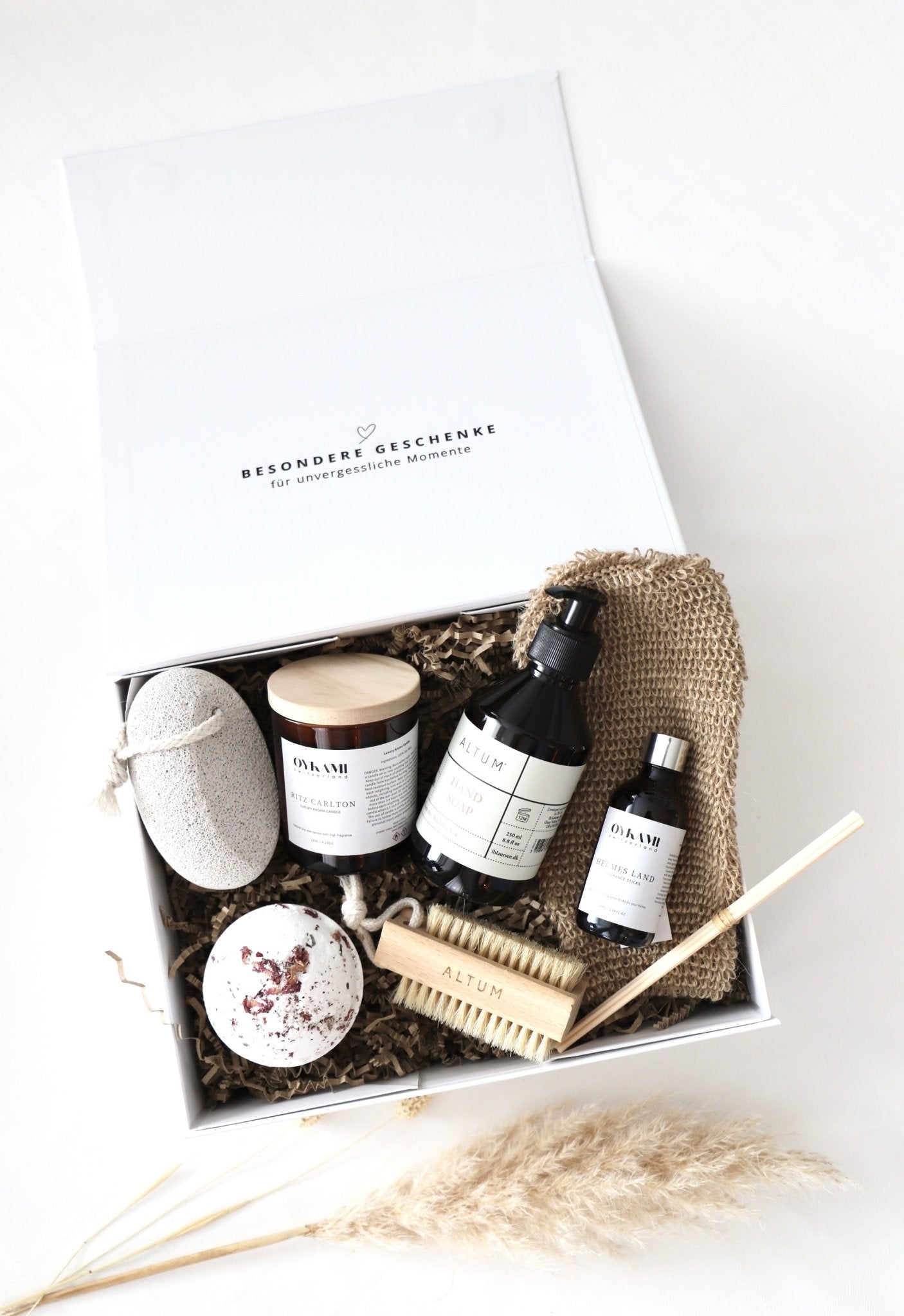 Geschenkbox „Pure Spa“ – Luxus & Entspannung in einer Box - OYKAMI in a box