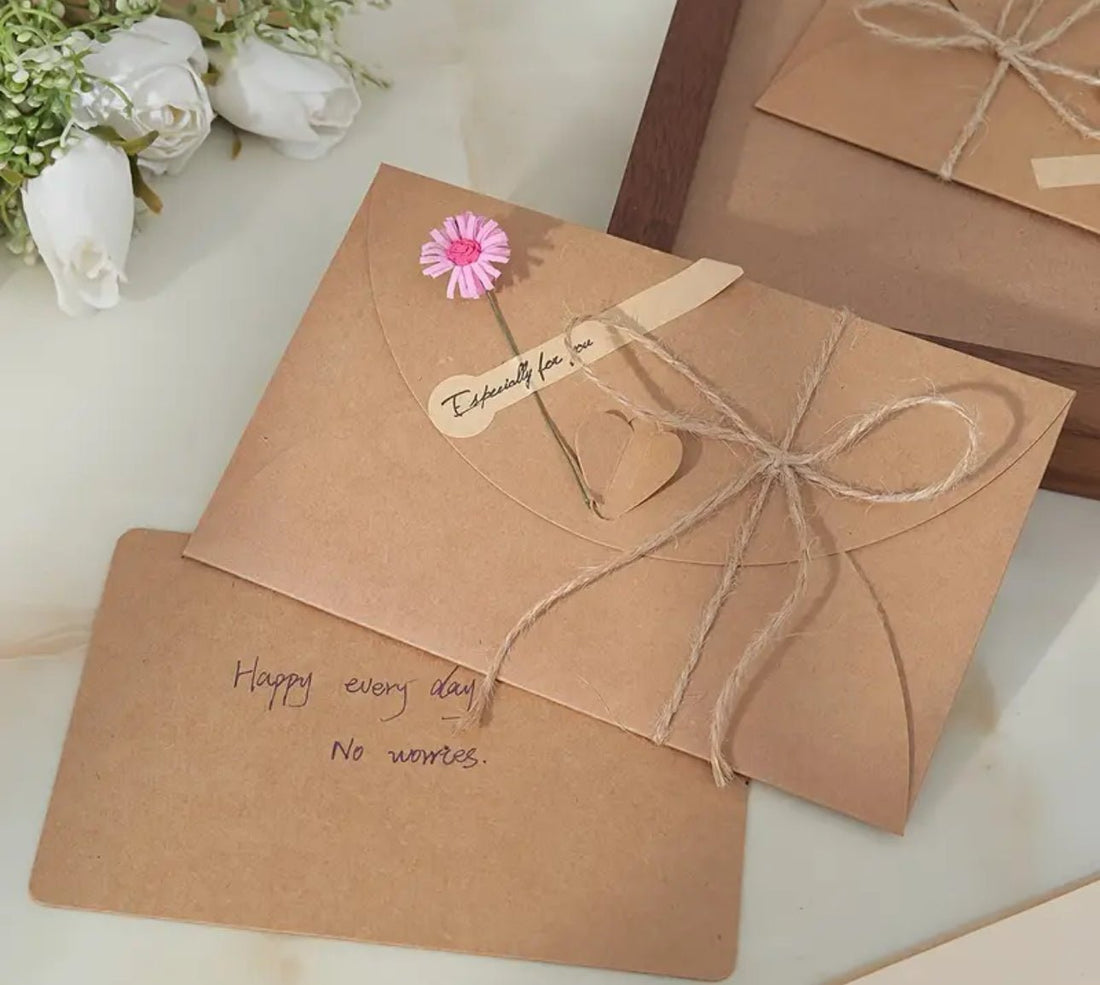 Geschenkkarte mit Nachricht - OYKAMI in a box