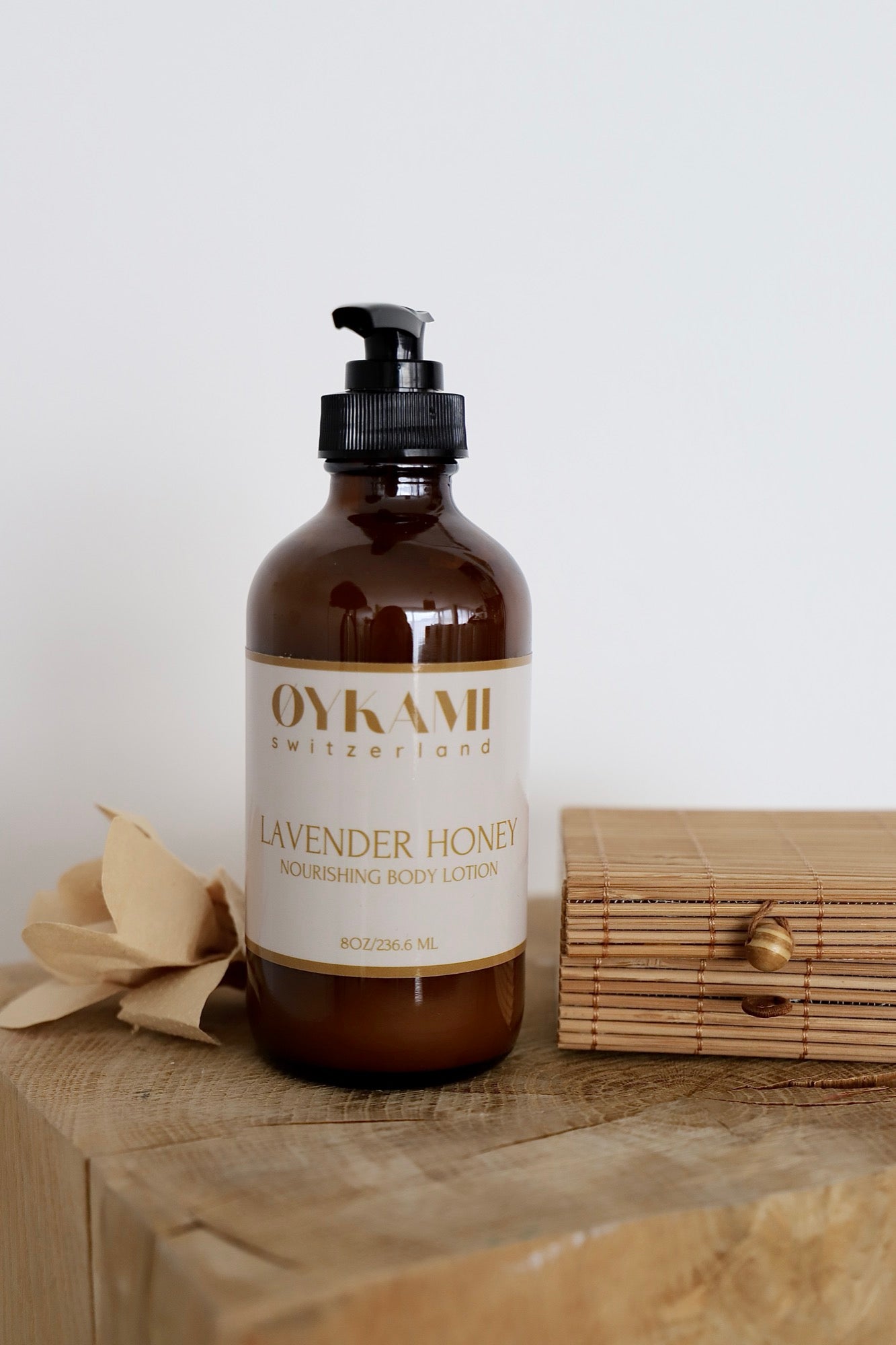 Geschenkset Körper - und Hand Lotion - Lavendelhonig - OYKAMI in a box