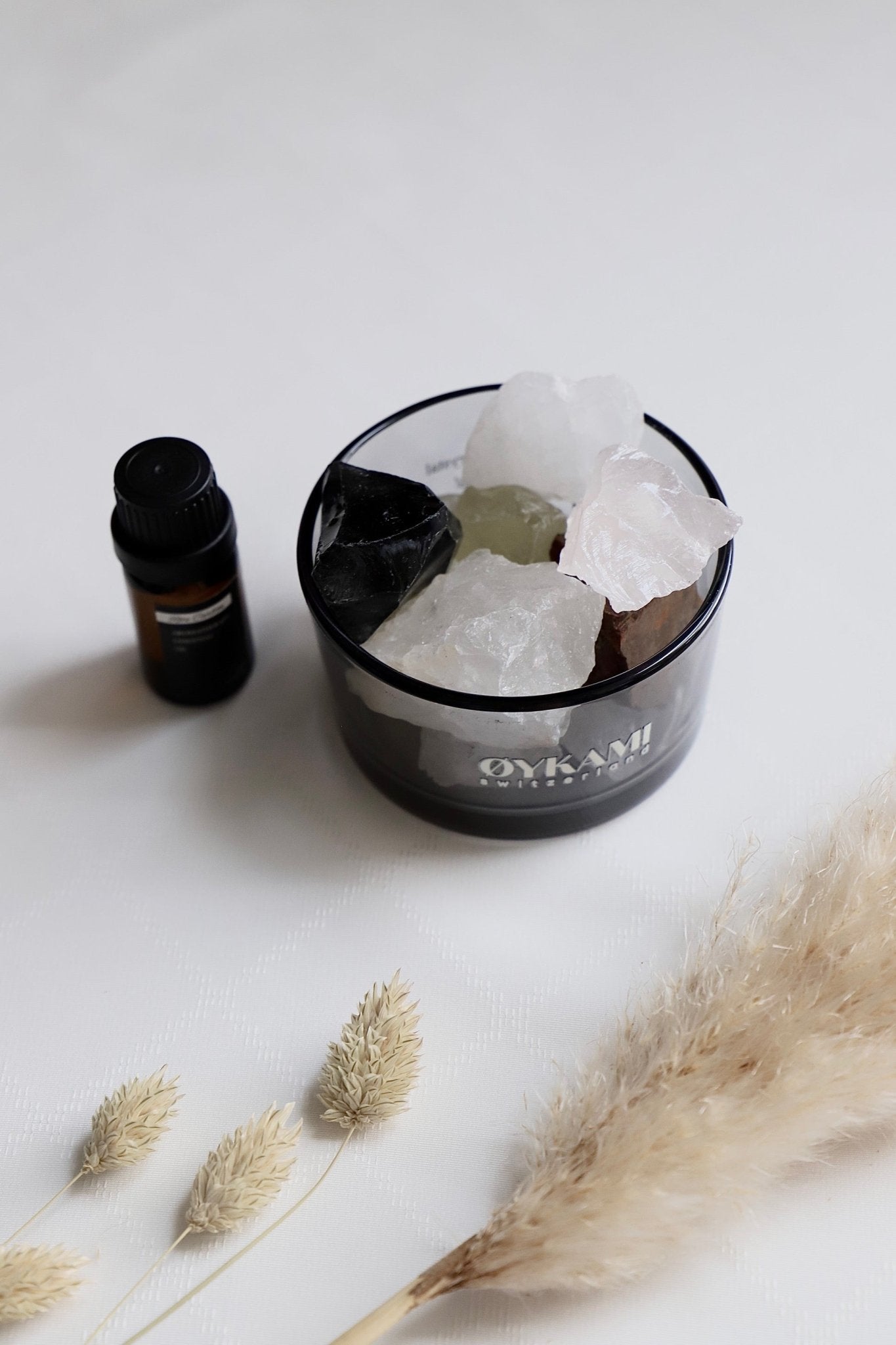 Geschenkset - Kristall Diffuser mit Öl und Steinen - OYKAMI in a box
