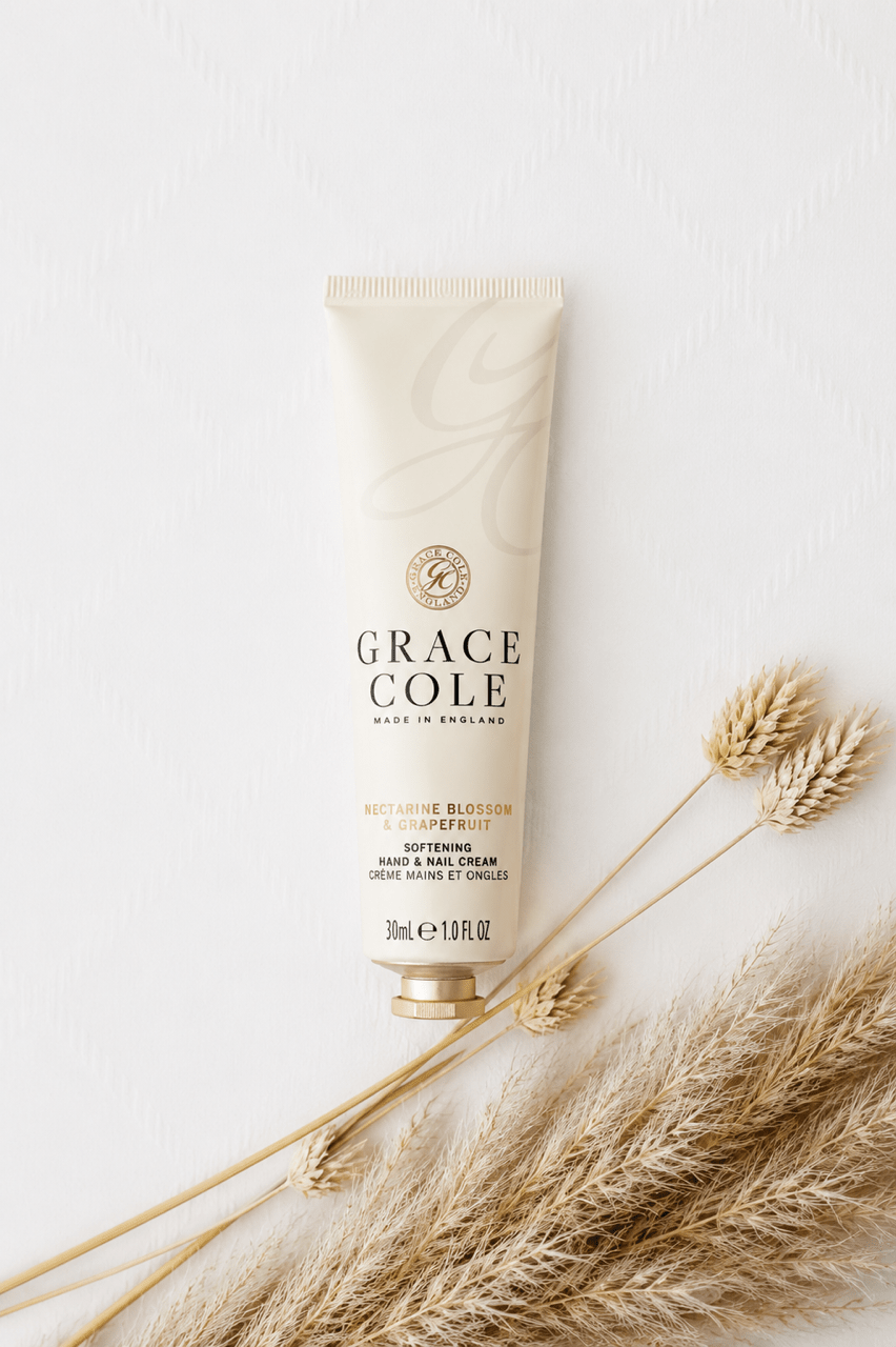 Grace Cole Handcreme „Nectarine Blossom & Grapefruit“ – 30 ml - OYKAMI in a box