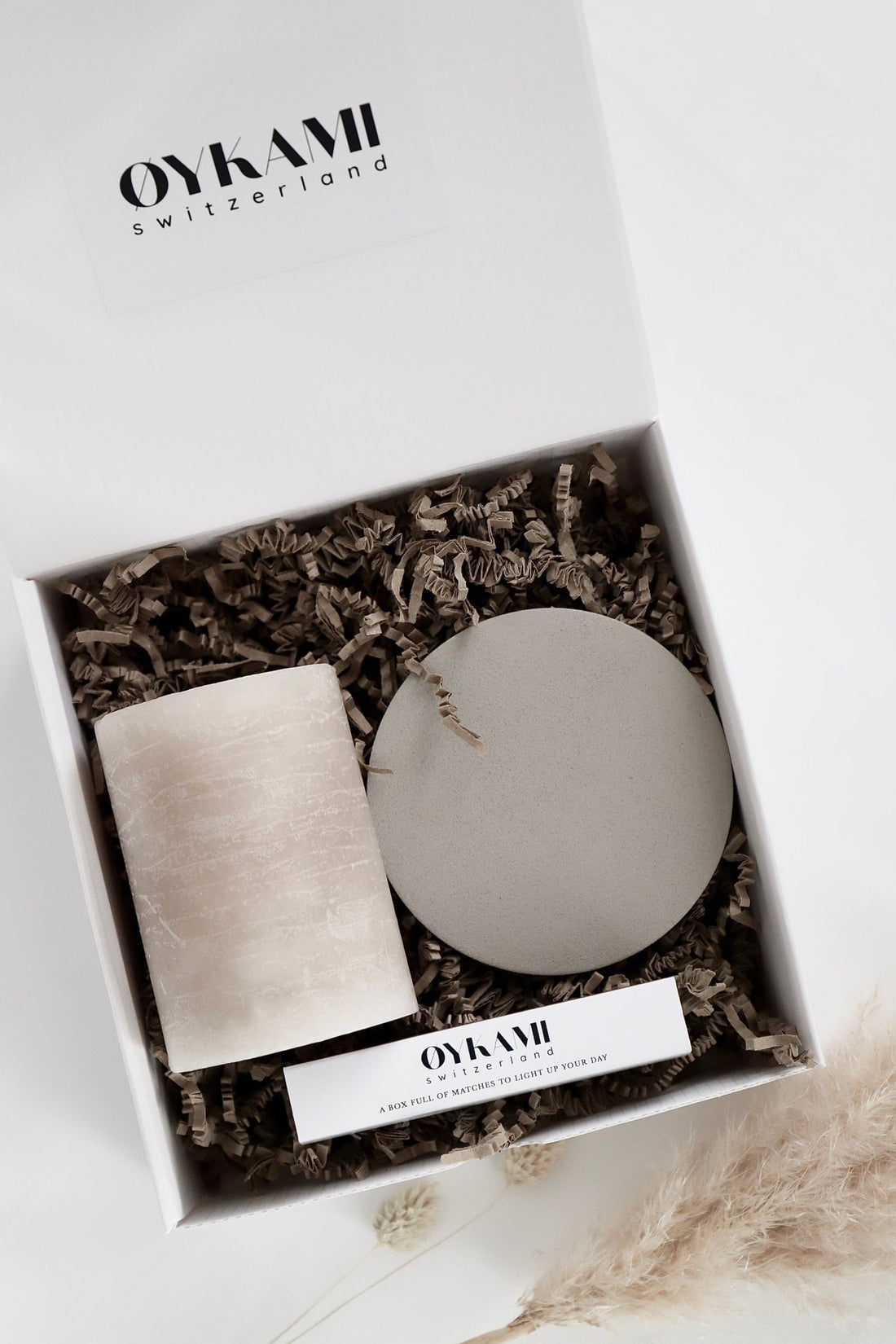 Kerzen - und Streichholz Geschenkset Desert Grau - Beige - OYKAMI in a box