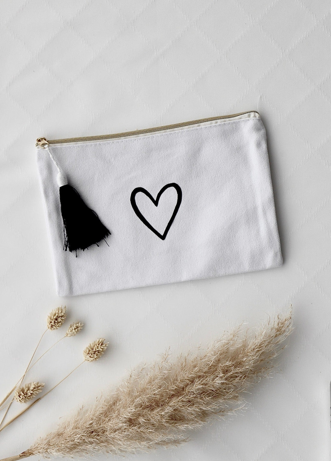 Kosmetiktäschchen mit Herz – OYKAMI LOVE Collection - OYKAMI in a box