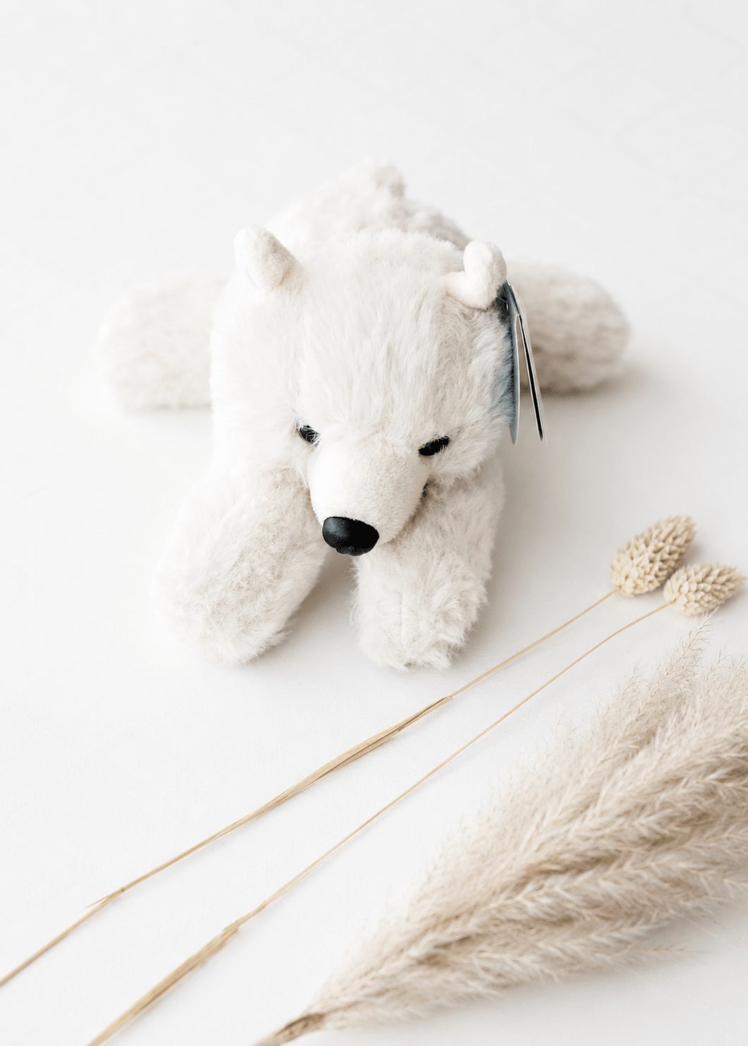 Kuscheltier „Arctic Bear“ - OYKAMI in a box