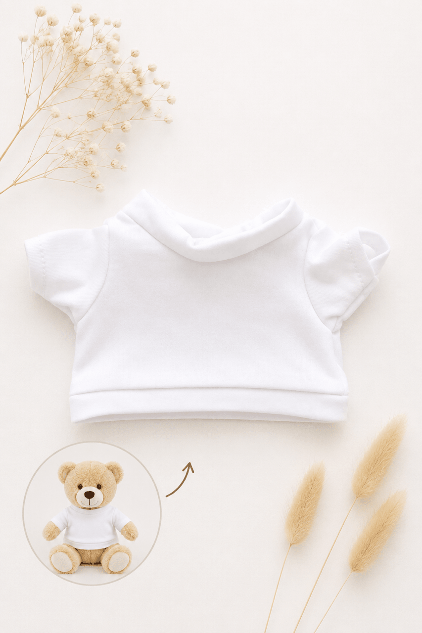 Kuscheltier Pulli Weiss – Kleidung für deinen Lieblingskuschelfreund - OYKAMI in a box