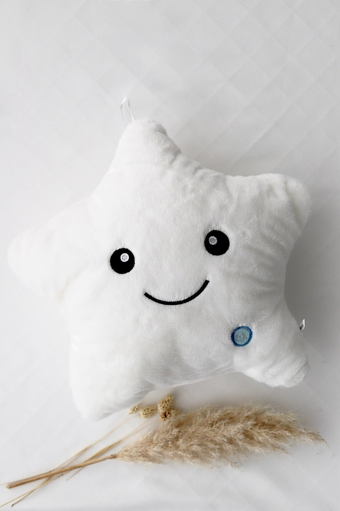 Leuchtender grosser Kuschelstern in Weiss - OYKAMI in a box