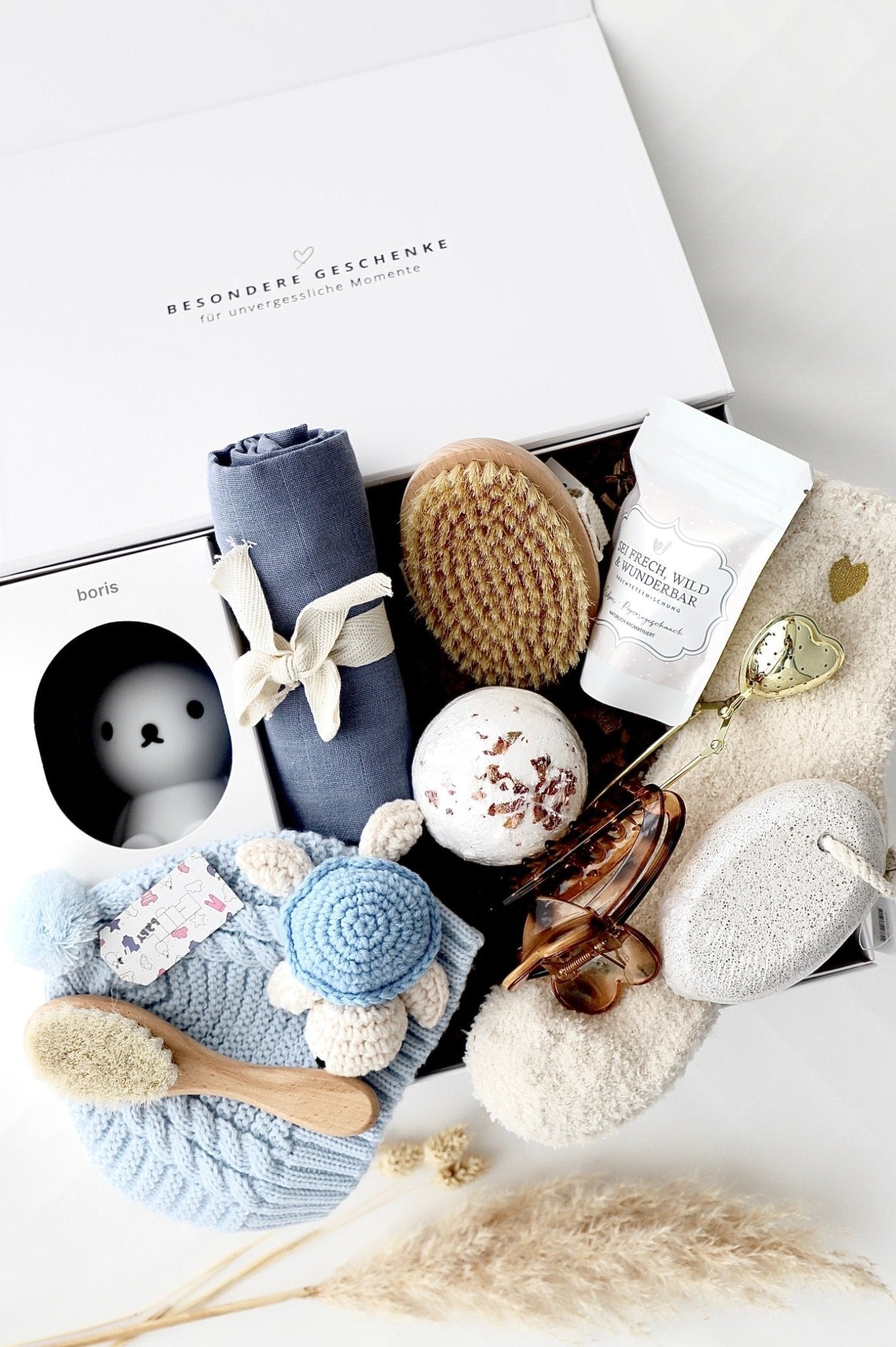 Mama - Baby Geschenkbox „Arbon“ Blau - OYKAMI in a box