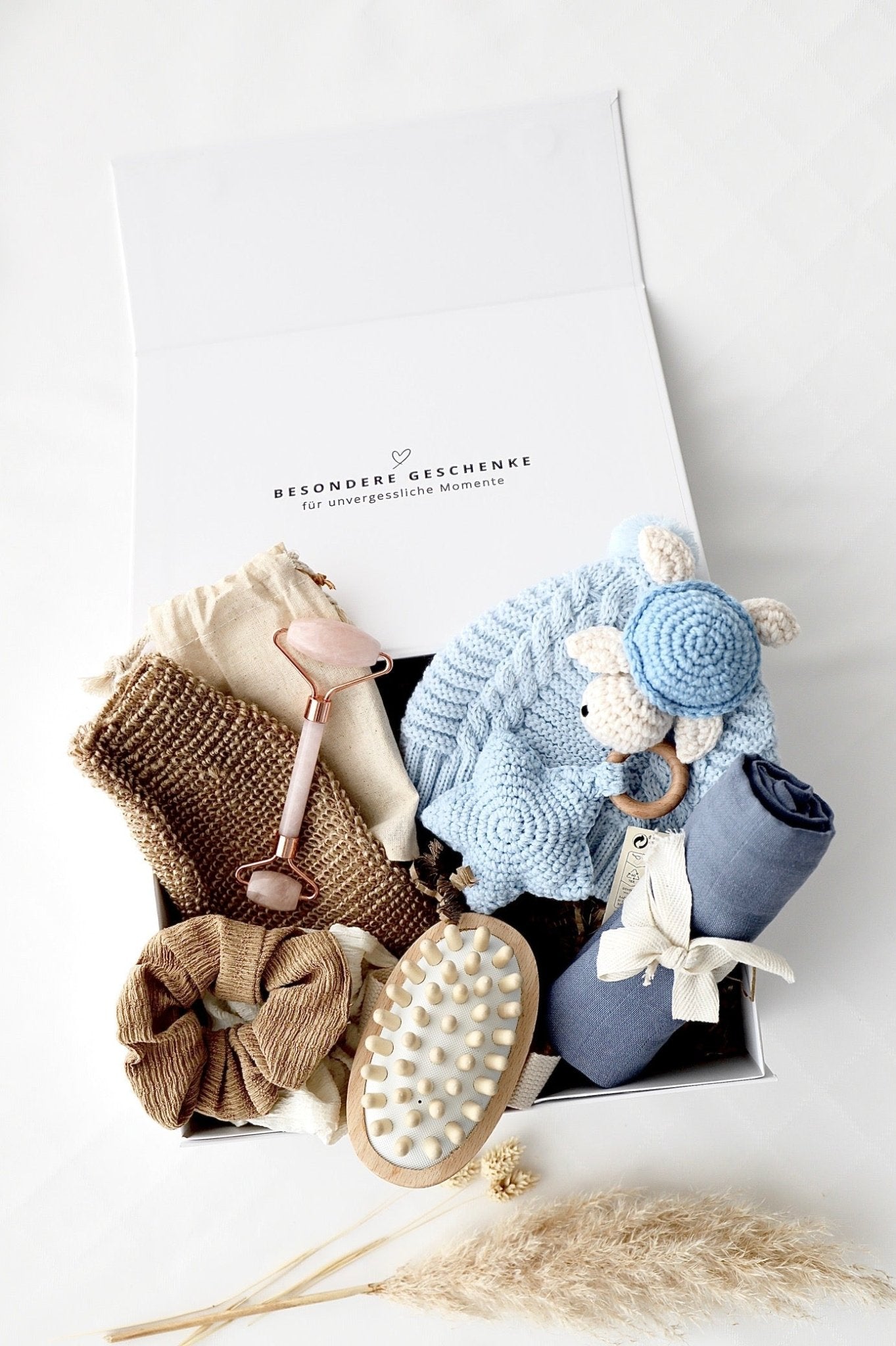 Mama - Baby Geschenkbox „Elora“ Blau - OYKAMI in a box