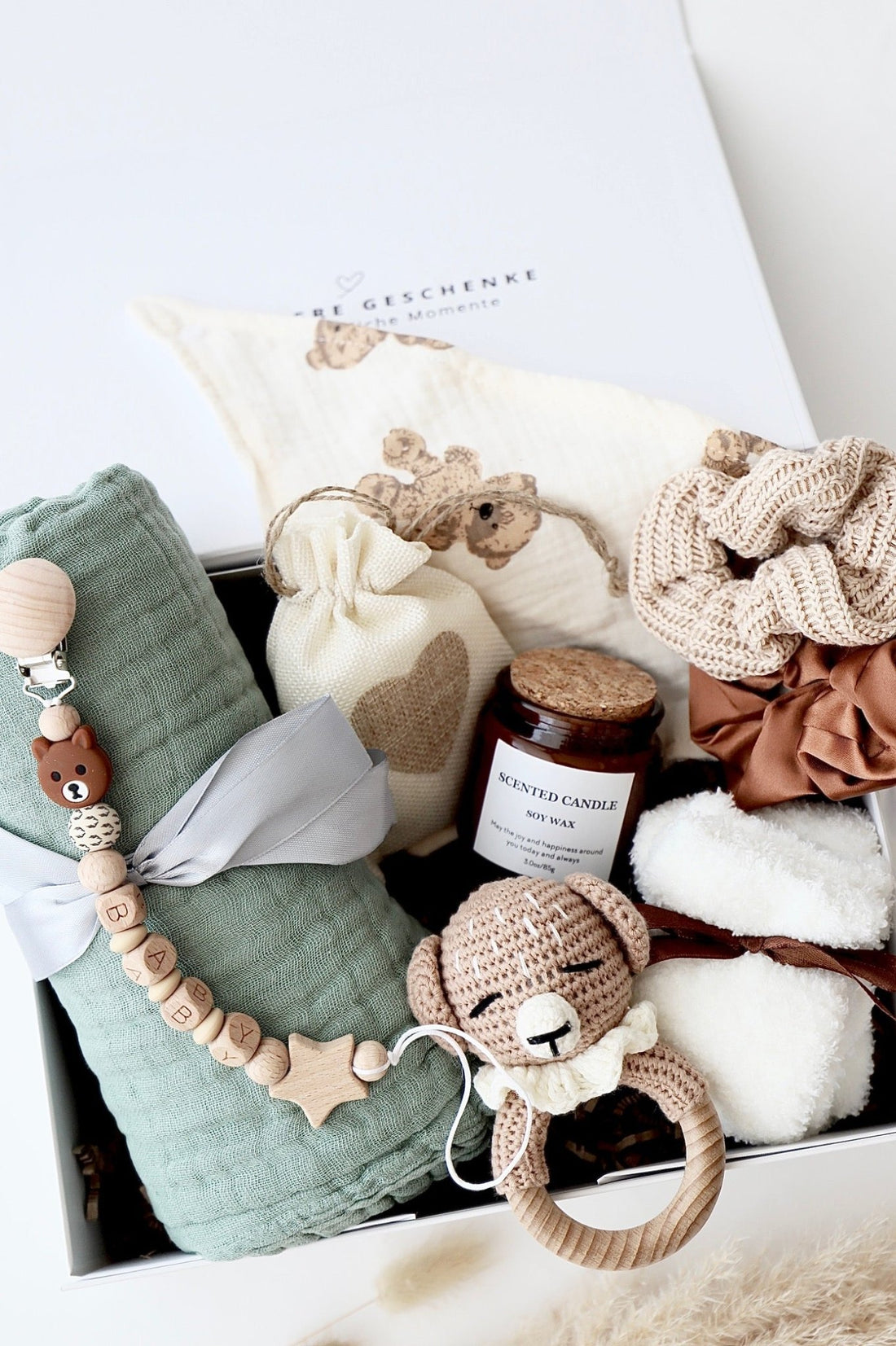 Mama & Baby Geschenkbox «Kopenhagen» Bär - OYKAMI in a box