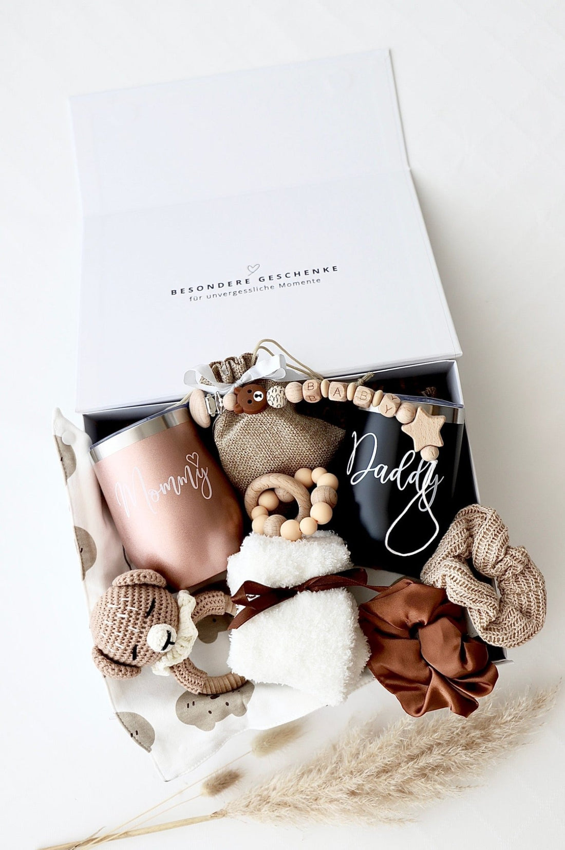 Mama, Papa & Baby Geschenkbox «Reykjavík» - OYKAMI in a box