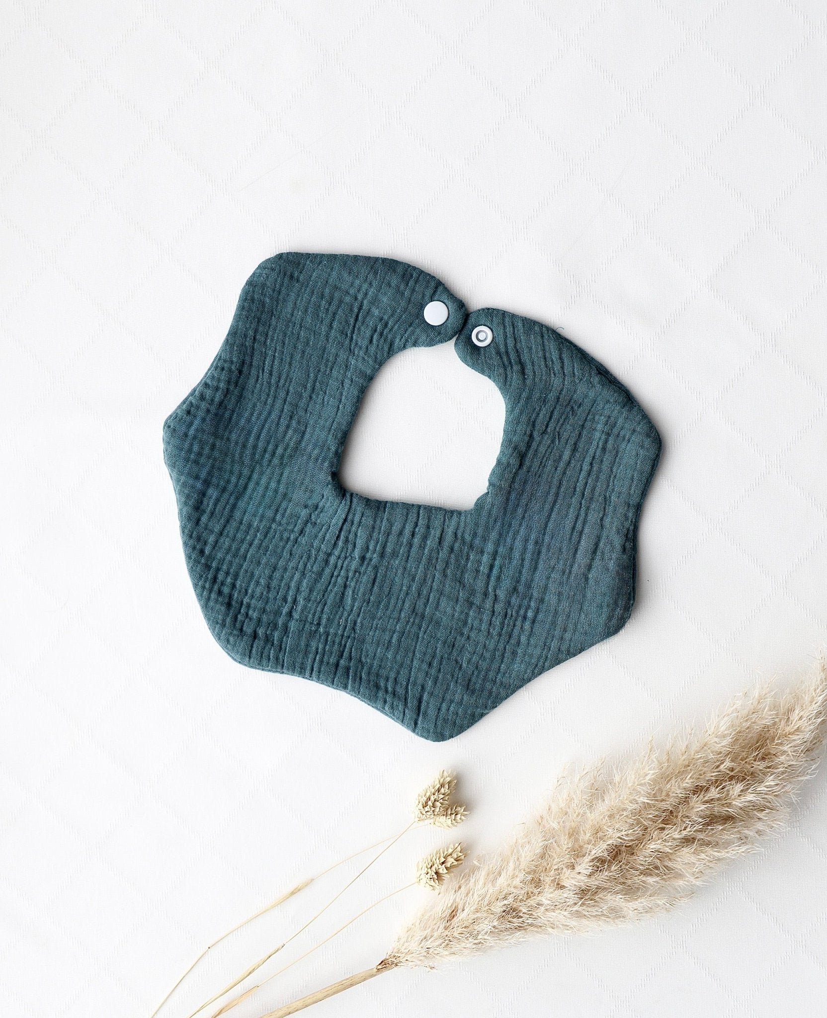 Musselin - Lätzchen Blau - OYKAMI in a box