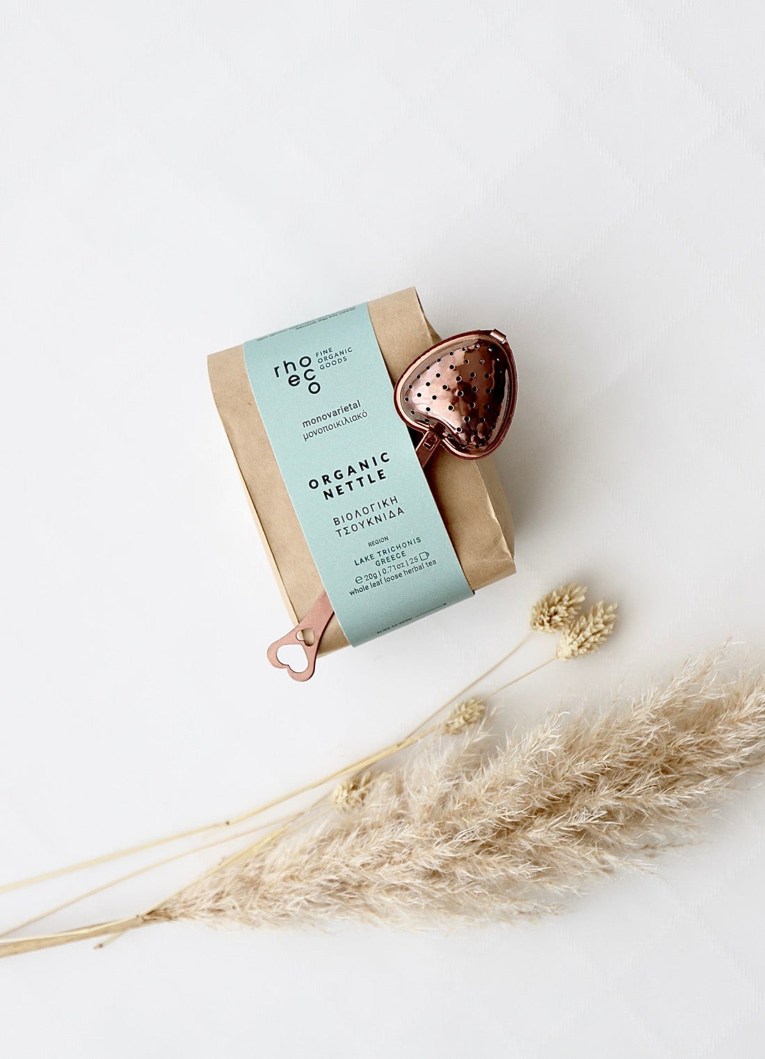 Organic Nettle Tee mit Herz - Teesieb - OYKAMI in a box