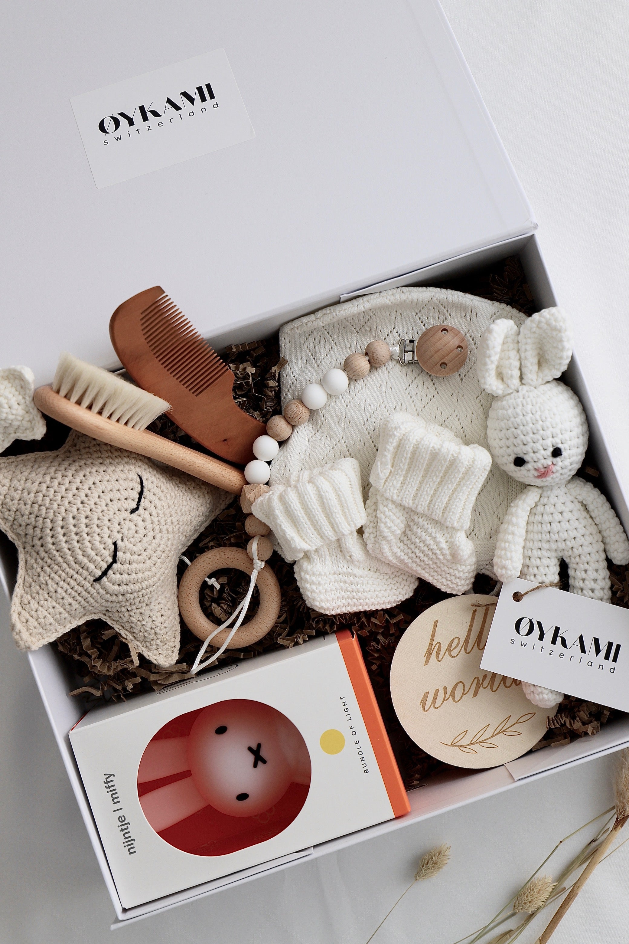 Baby Geschenkbox Neutrale Farben "Savannah" mit Miffy Nachtlicht