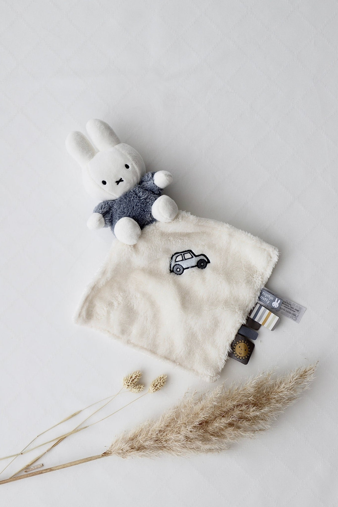 Schmusetuch Miffy – Blau - OYKAMI in a box