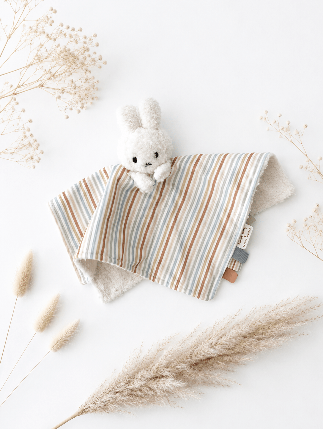 Schmusetuch Miffy Stripes - OYKAMI in a box