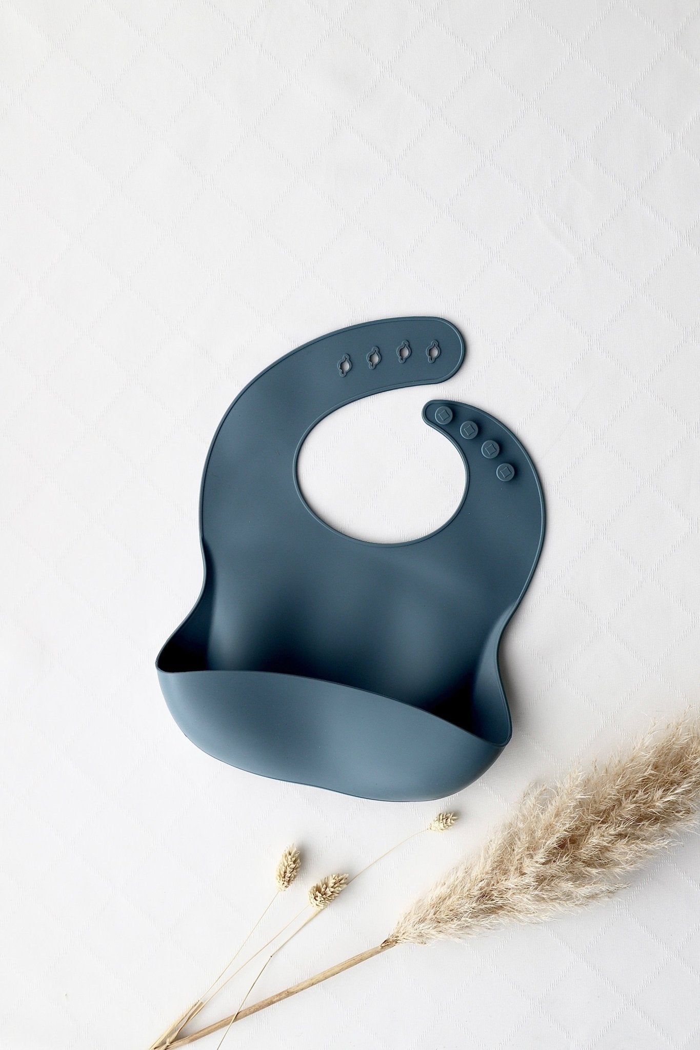 Silikon - Lätzchen blau - OYKAMI in a box