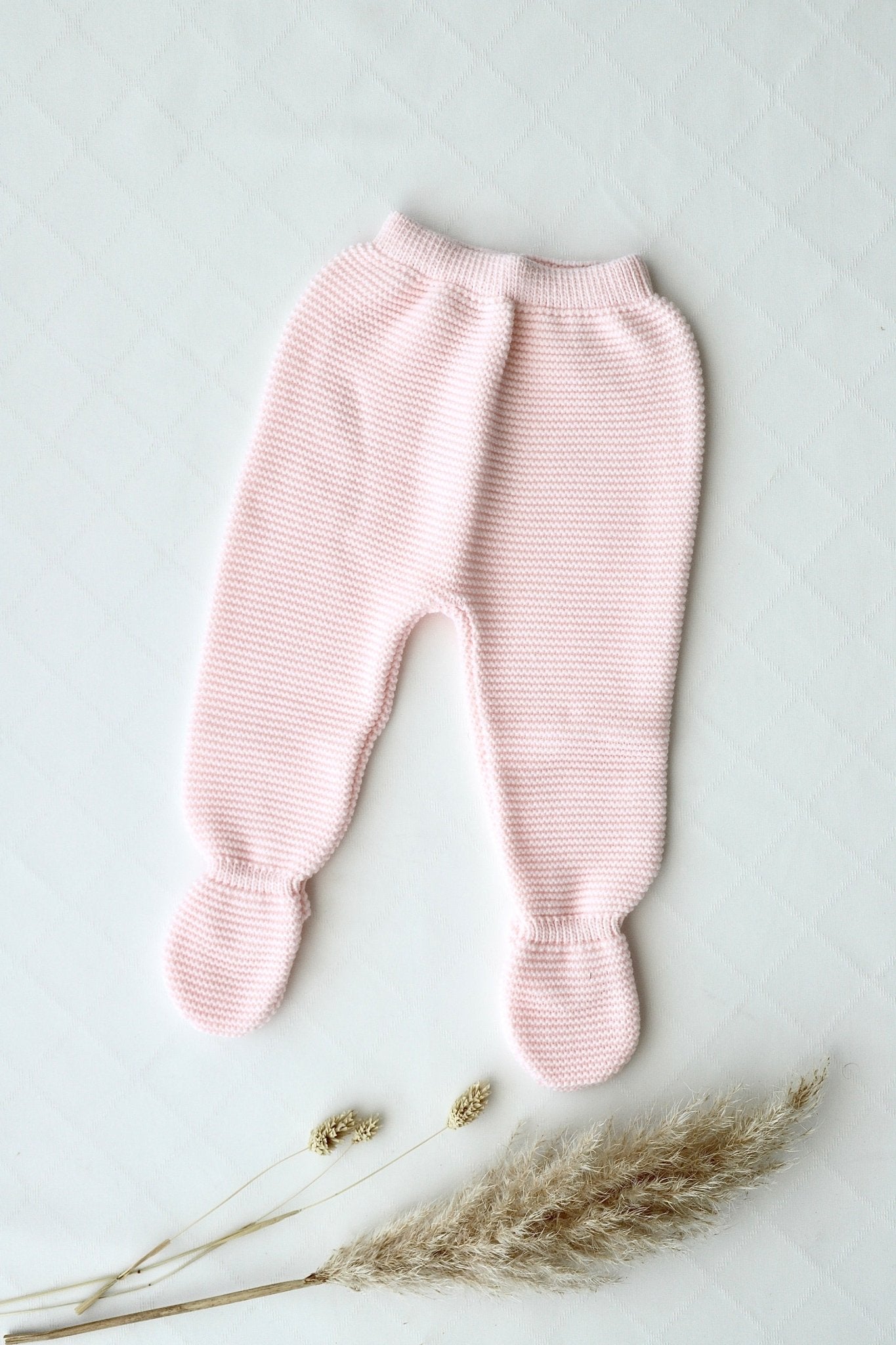 Strickhose mit Fuss - OYKAMI in a box